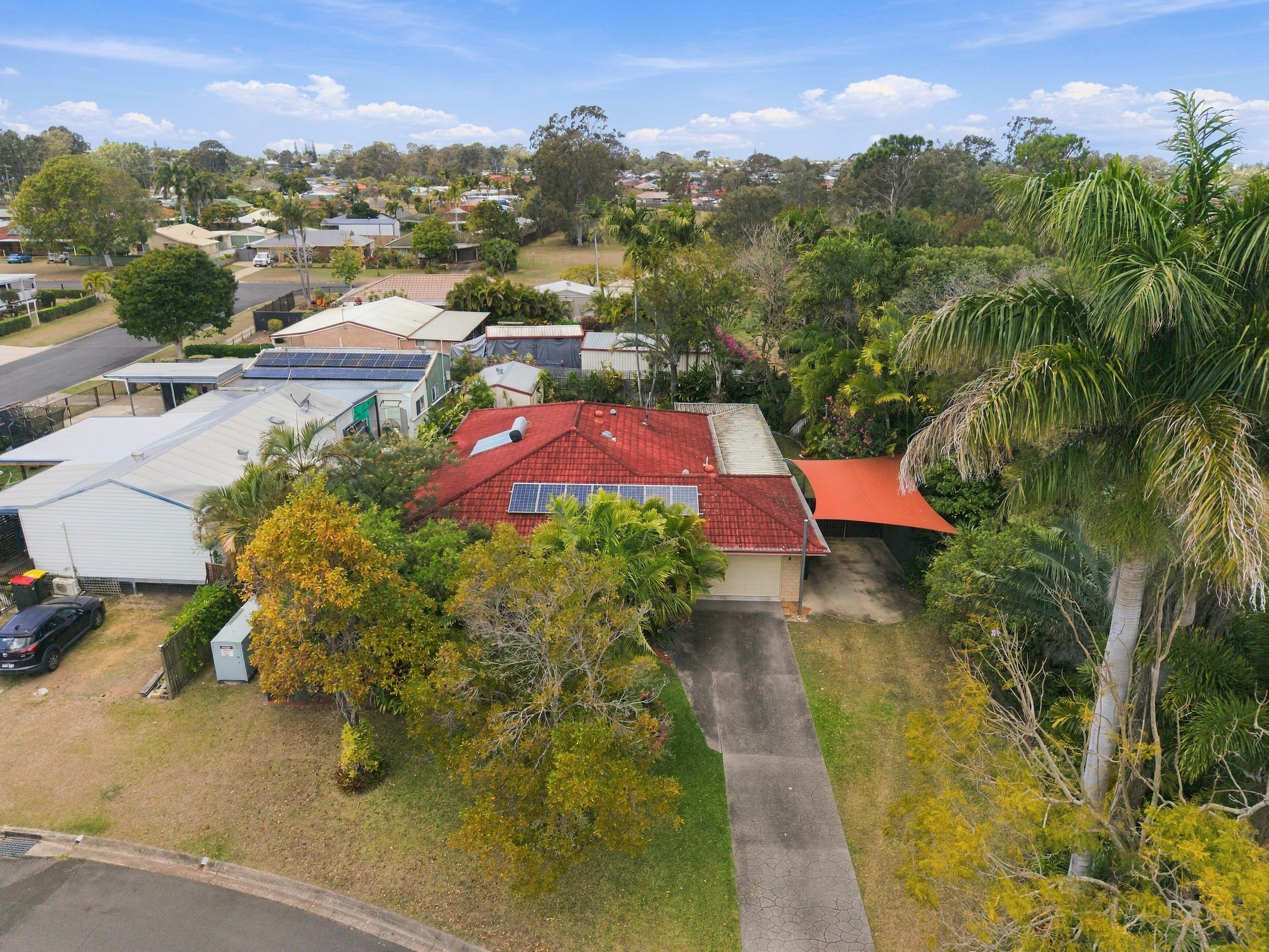 4 Aqualine Drive, POINT VERNON, QLD 4655 AUS