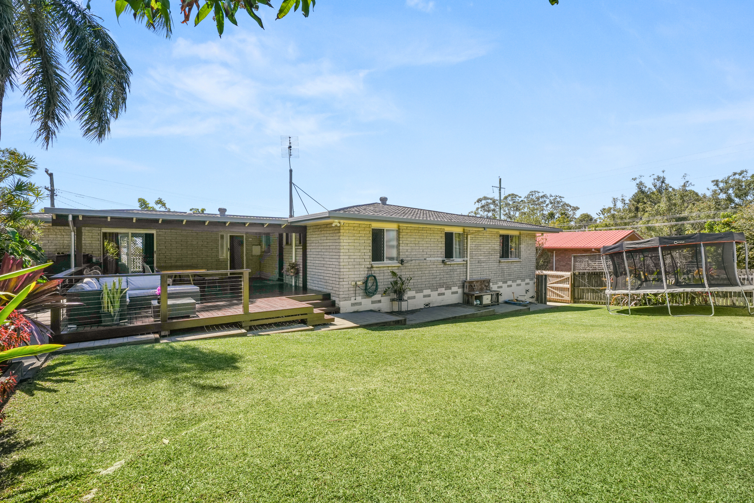 4 Jacobsen Outlook, URRAWEEN, QLD 4655 AUS