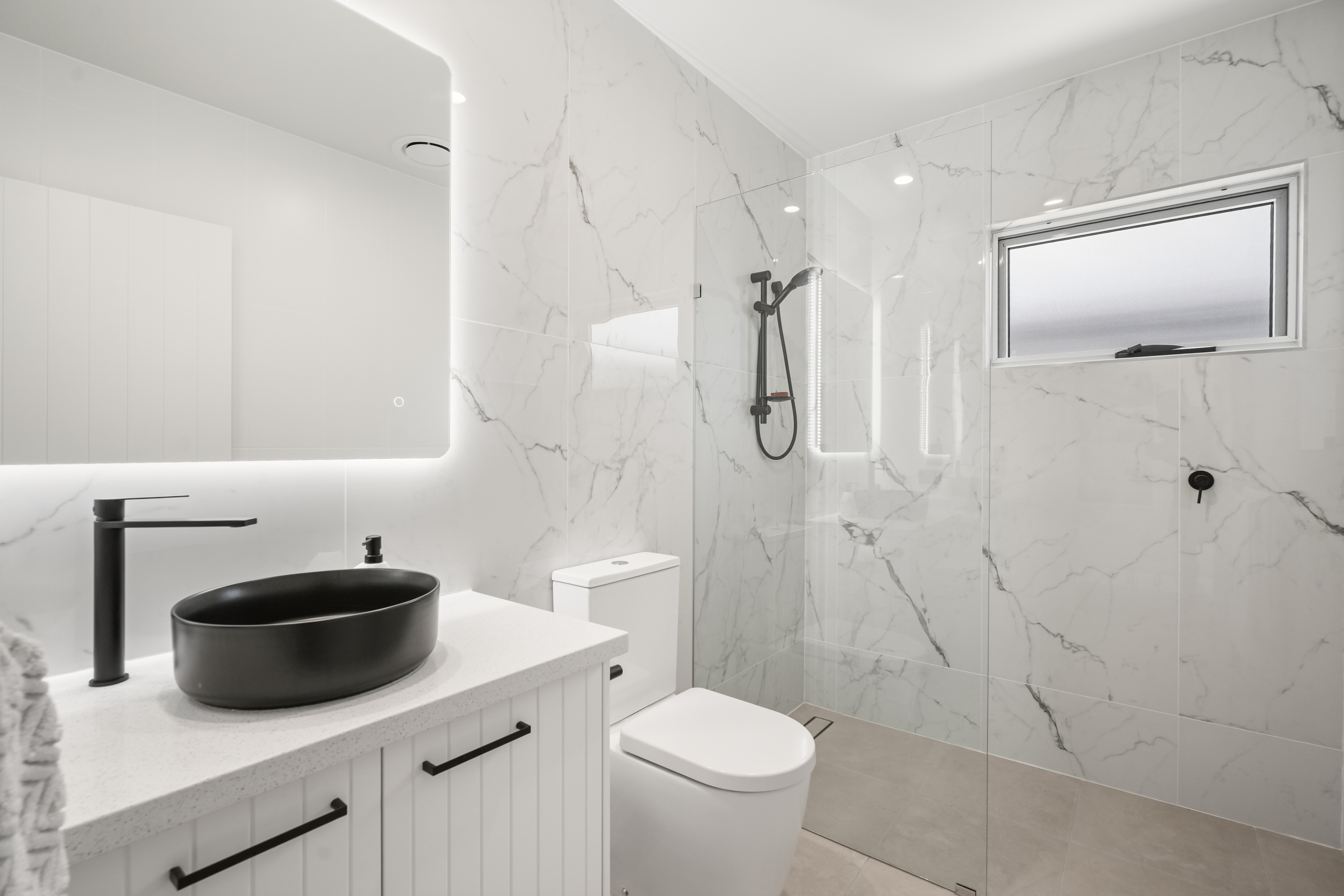 15/77 Spring Way,, NIKENBAH, QLD 4655 AUS