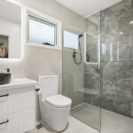 15/77 Spring Way,, NIKENBAH, QLD 4655 AUS