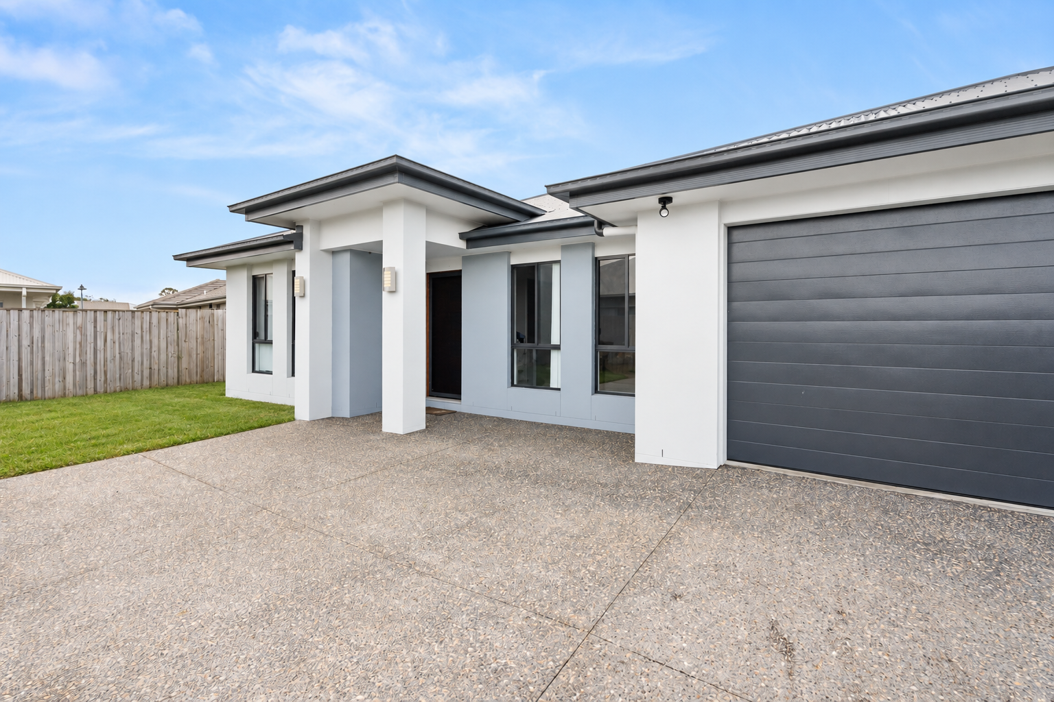4 Coolamon Court, URRAWEEN, QLD 4655 AUS