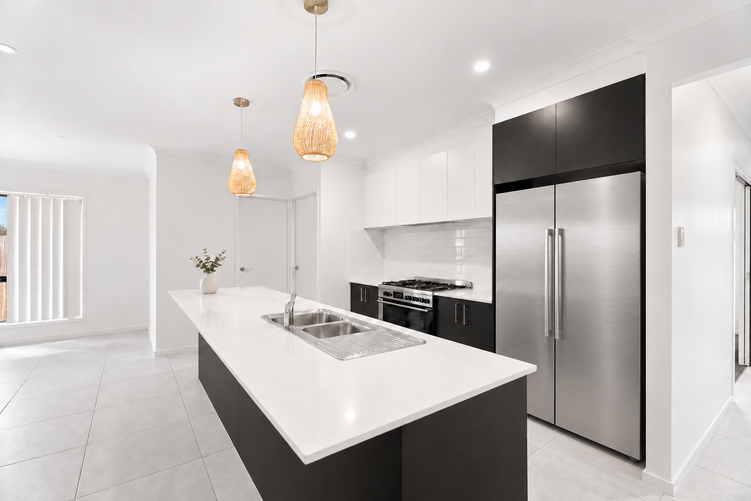 4 Coolamon Court, URRAWEEN, QLD 4655 AUS