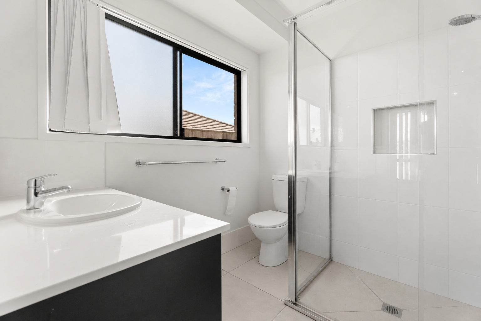 4 Coolamon Court, URRAWEEN, QLD 4655 AUS