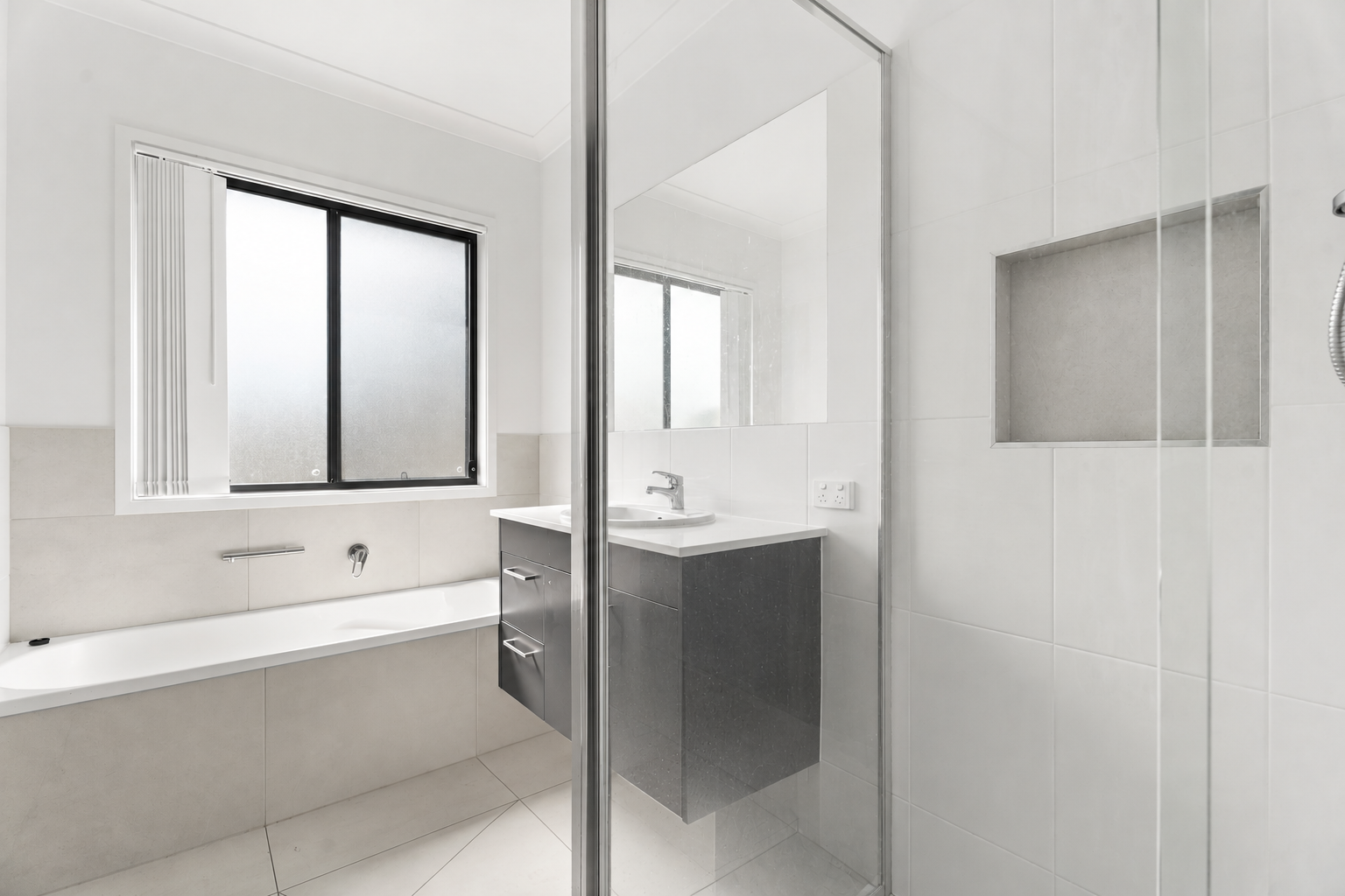 4 Coolamon Court, URRAWEEN, QLD 4655 AUS