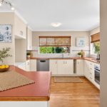 15 Faye Avenue, SCARNESS, QLD 4655 AUS
