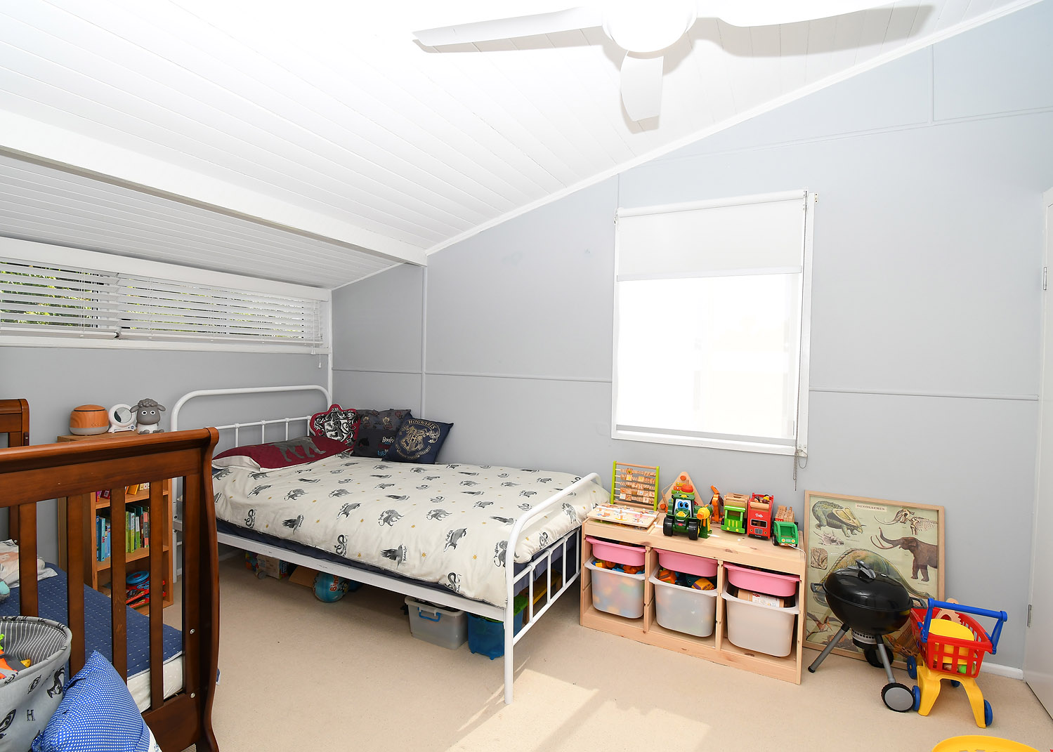 7 Lincolnfield Street, TORQUAY, QLD 4655 AUS