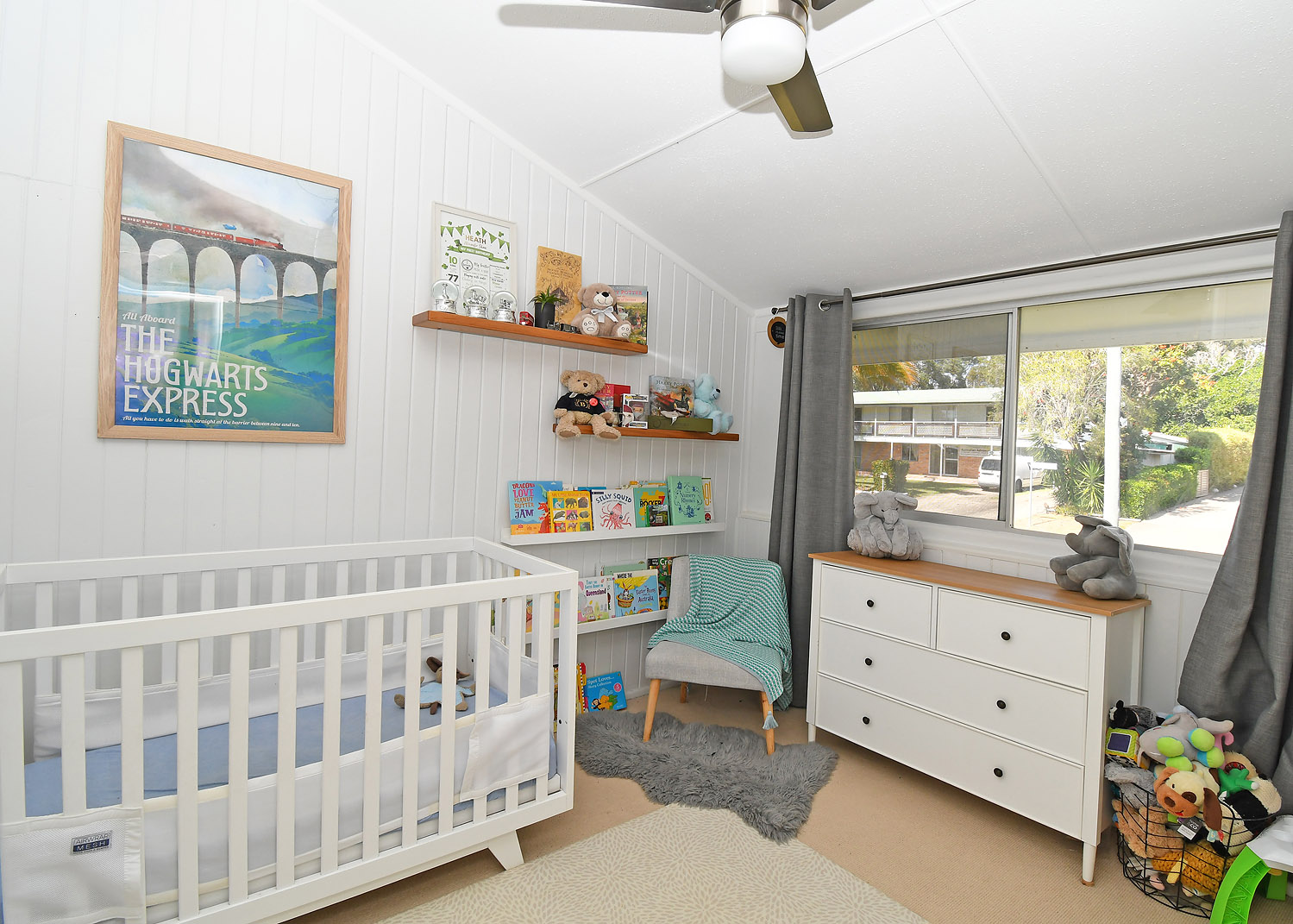 7 Lincolnfield Street, TORQUAY, QLD 4655 AUS