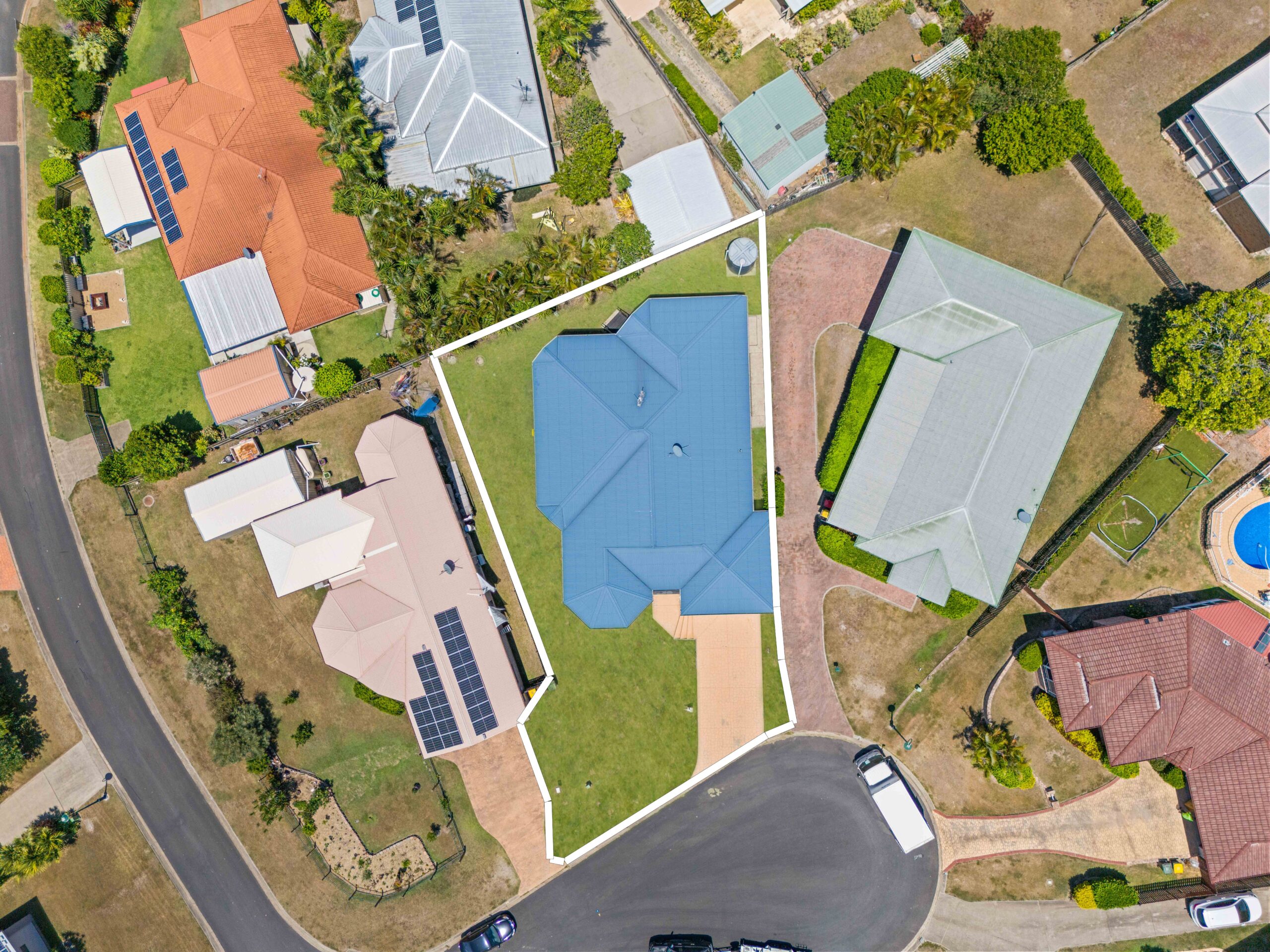 10 Queensbury Grove, URRAWEEN, QLD 4655 AUS