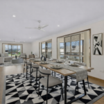 10 Queensbury Grove, URRAWEEN, QLD 4655 AUS