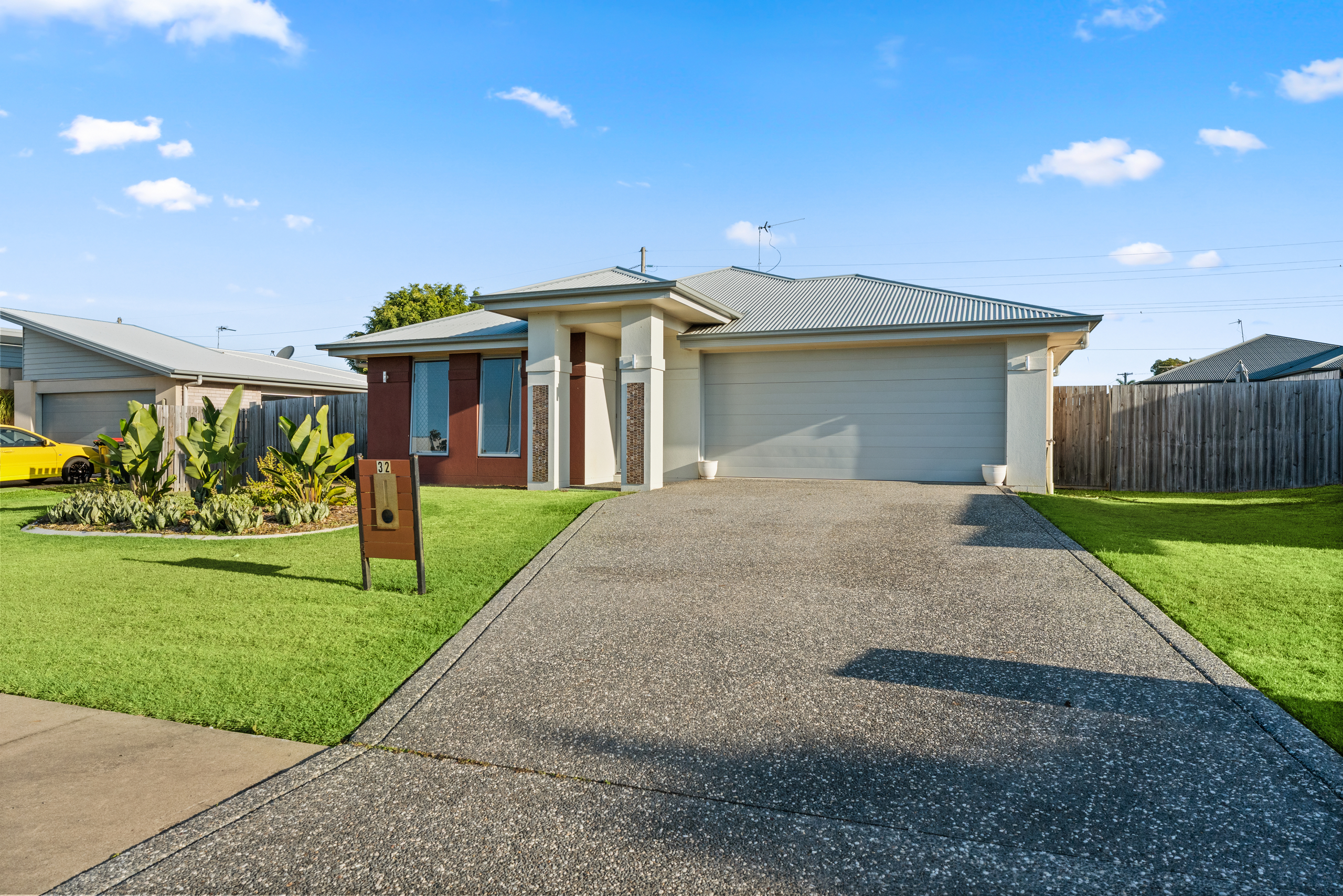 32 Seahaven Circuit, PIALBA, QLD 4655 AUS