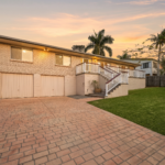 4 Jacobsen Outlook, URRAWEEN, QLD 4655 AUS