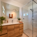 2 Archer Drive, POINT VERNON, QLD 4655 AUS