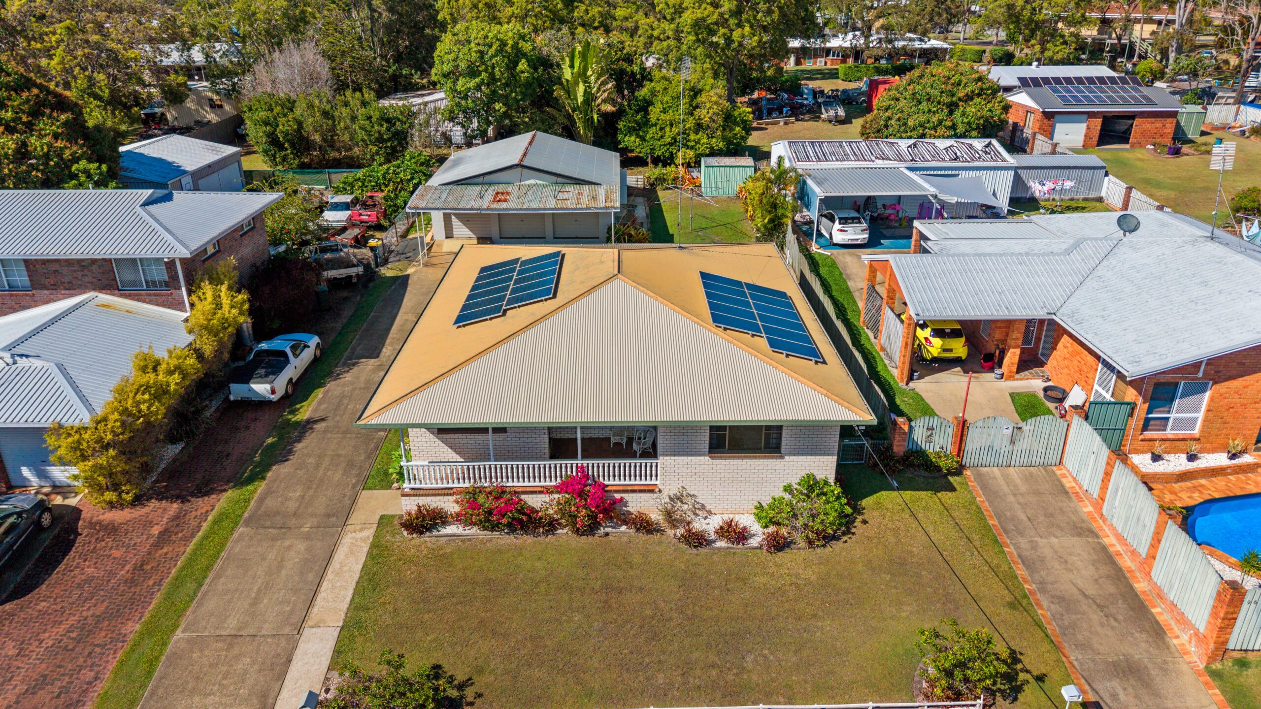98 Lauren Street, URANGAN, QLD 4655 AUS