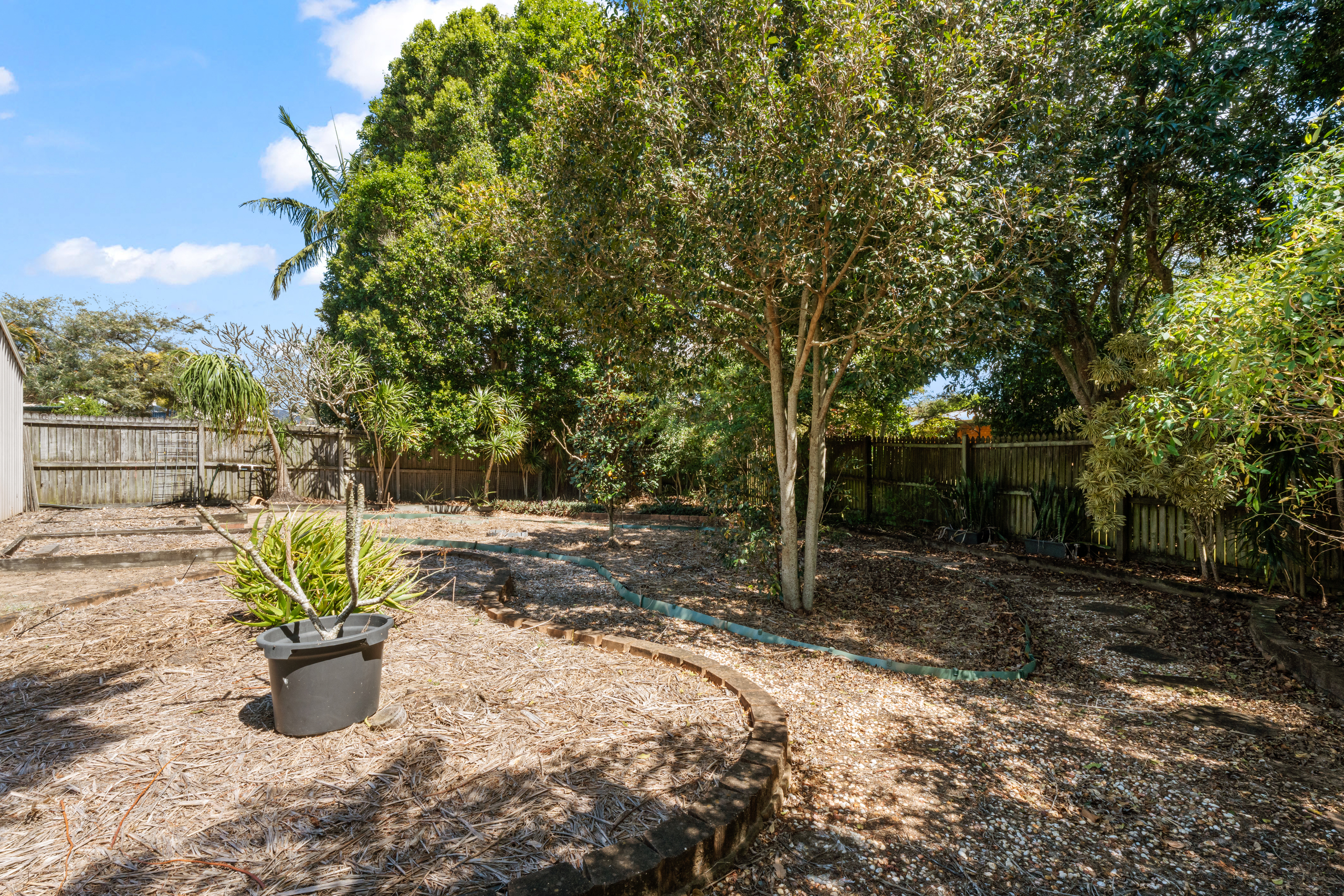 20 Anembo Drive, TORQUAY, QLD 4655 AUS