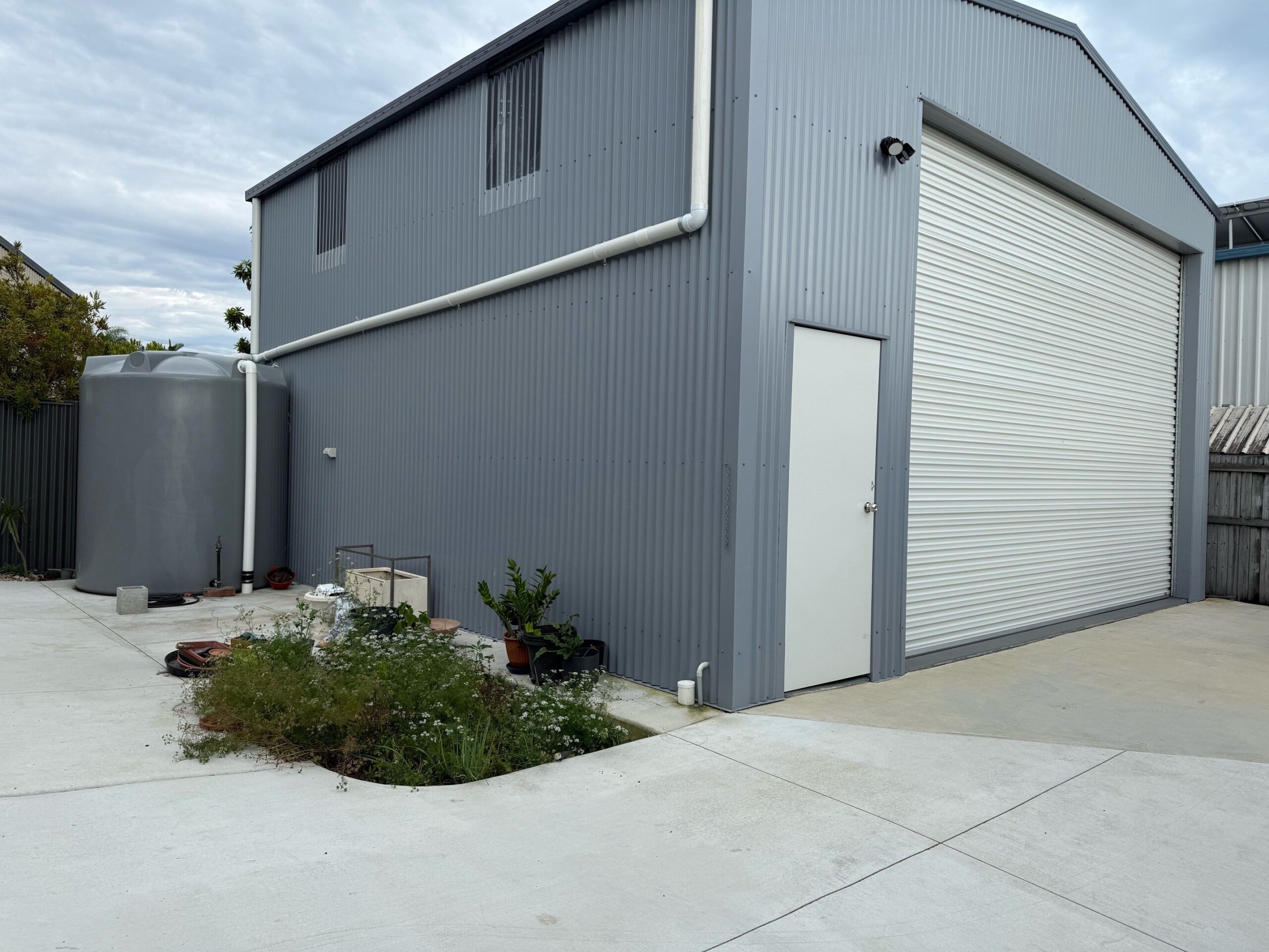 196 Esplanade, POINT VERNON, QLD 4655 AUS