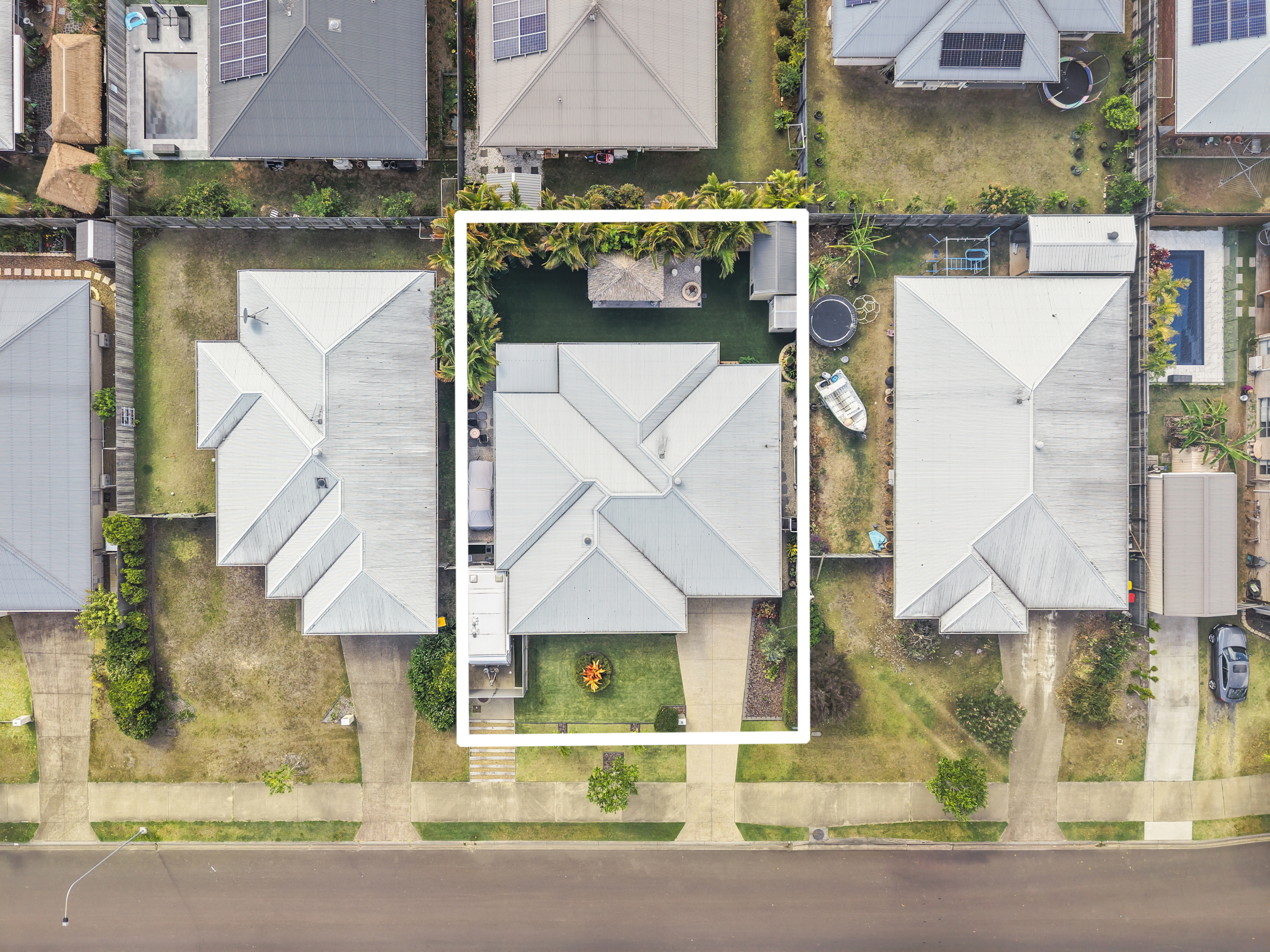 60 Blaxland Road, URRAWEEN, QLD 4655 AUS