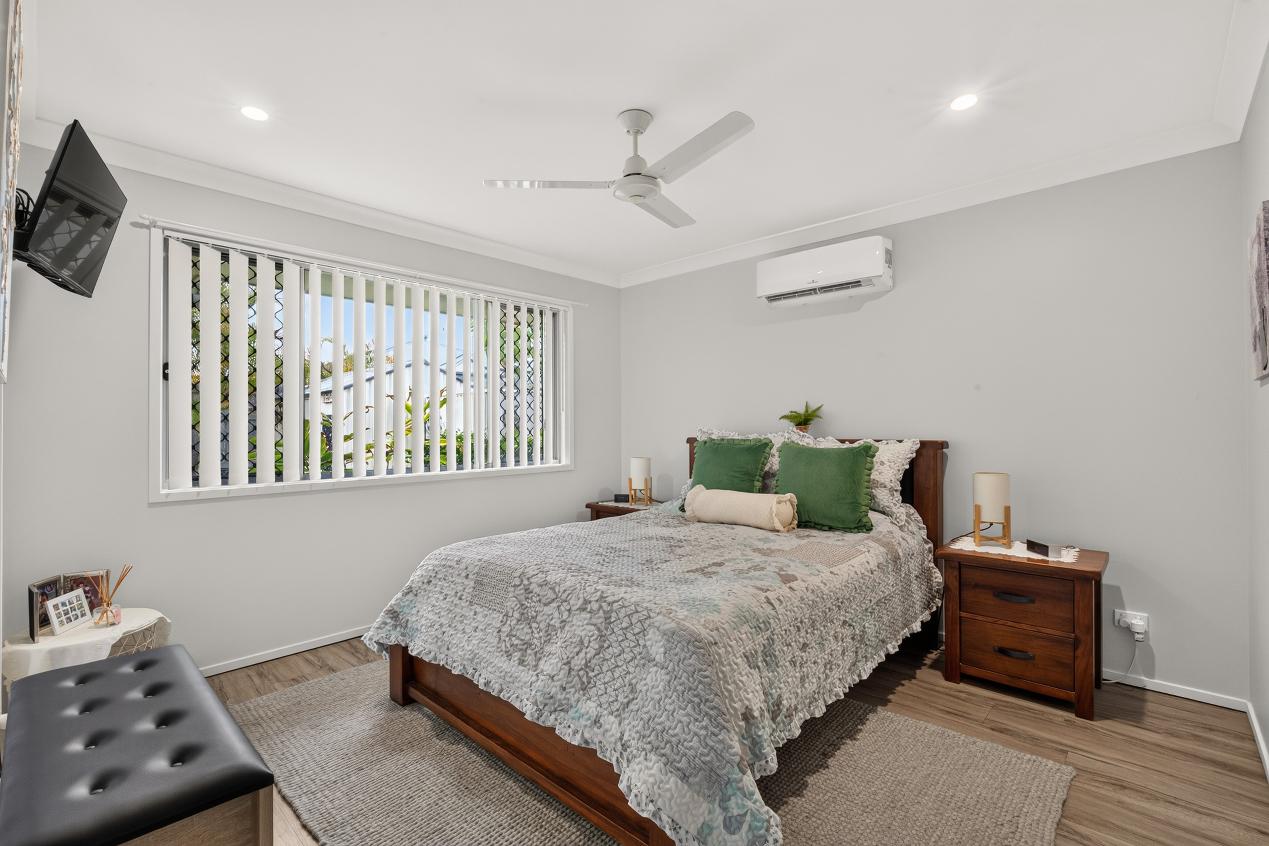 60 Blaxland Road, URRAWEEN, QLD 4655 AUS
