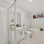 60 Blaxland Road, URRAWEEN, QLD 4655 AUS