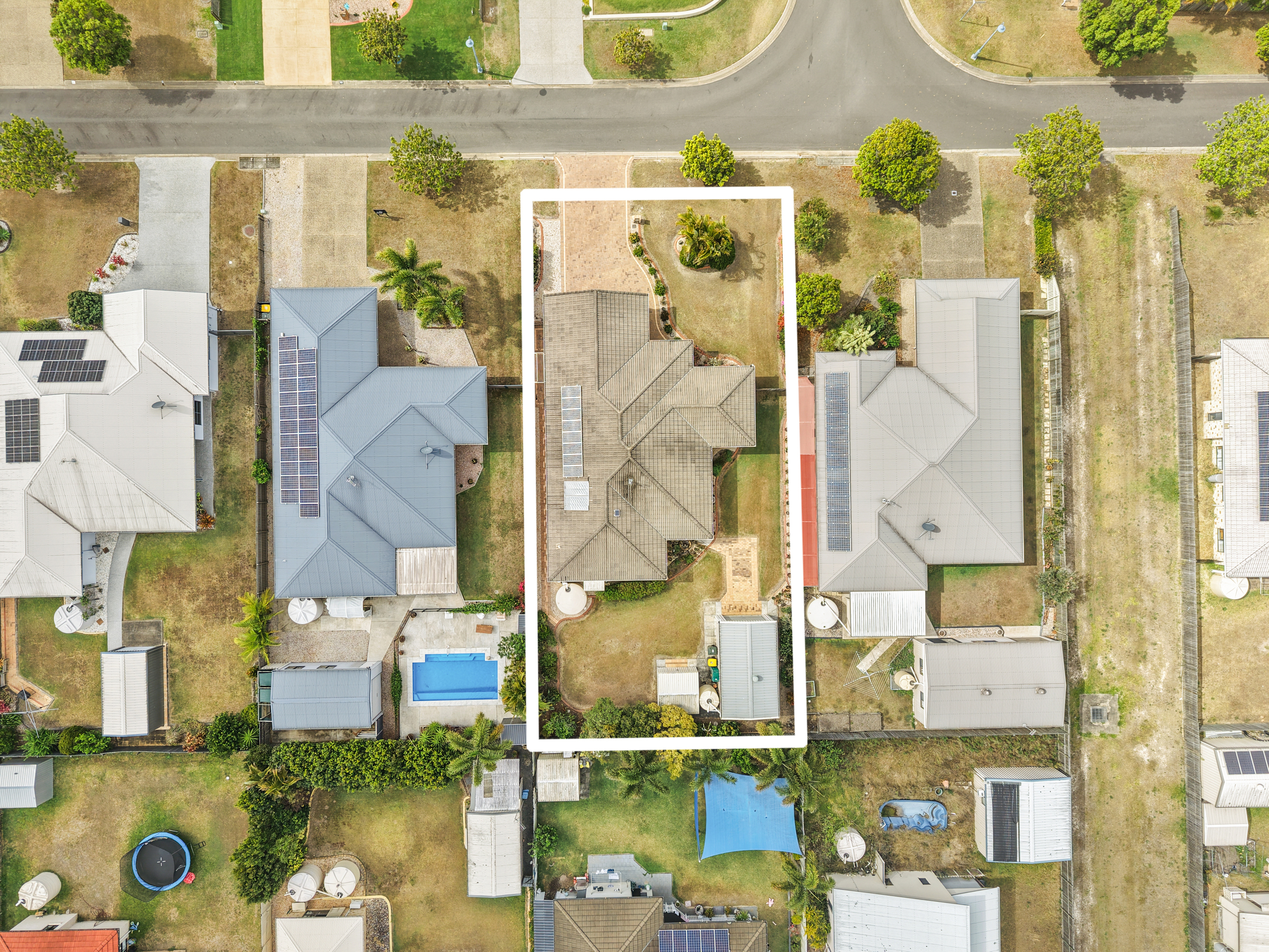 URRAWEEN, QLD 4655 AUS