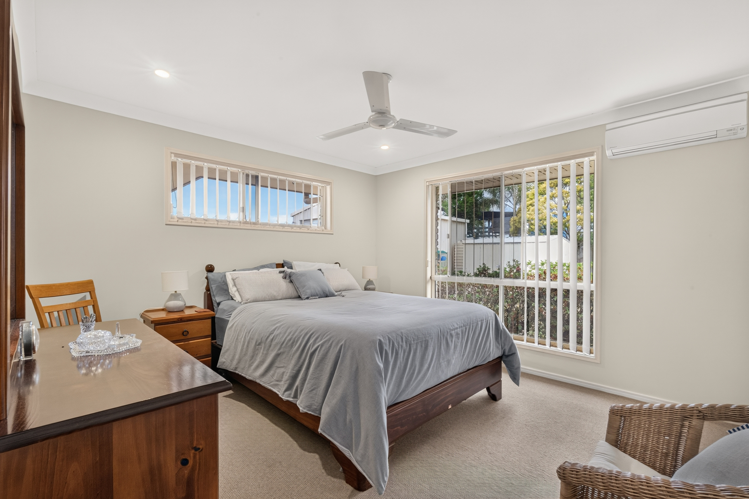 URRAWEEN, QLD 4655 AUS