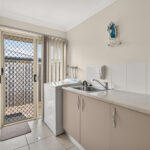 URRAWEEN, QLD 4655 AUS