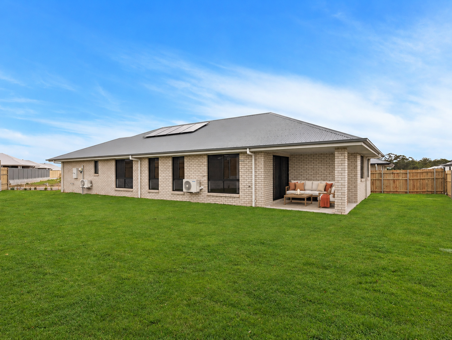 3 Violet Avenue, KAWUNGAN, QLD 4655 AUS