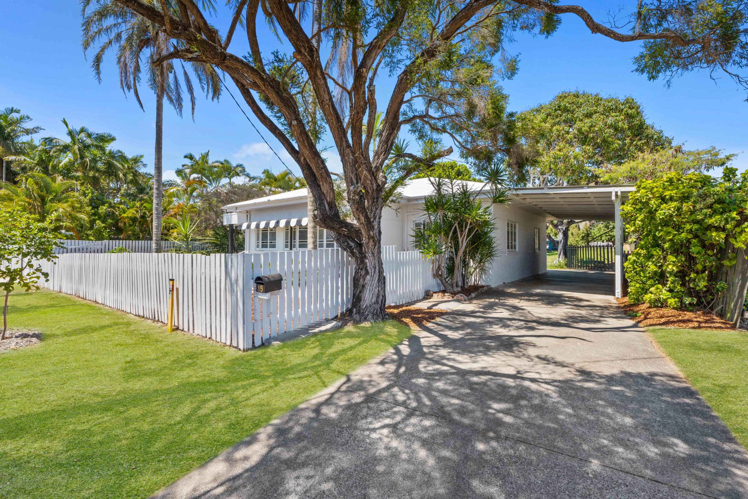 15 Scarborough Street, SCARNESS, QLD 4655 AUS