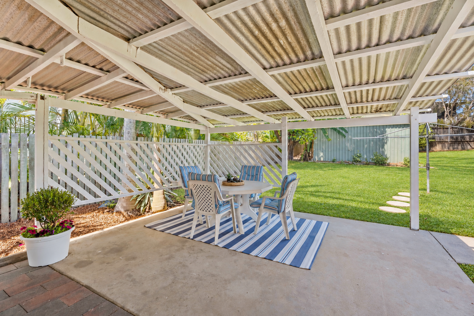 15 Scarborough Street, SCARNESS, QLD 4655 AUS