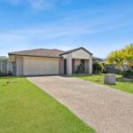 8 Parkhill Avenue, WONDUNNA, QLD 4655 AUS