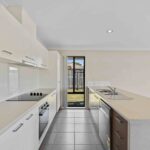 8 Parkhill Avenue, WONDUNNA, QLD 4655 AUS