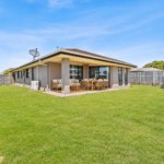 8 Parkhill Avenue, WONDUNNA, QLD 4655 AUS