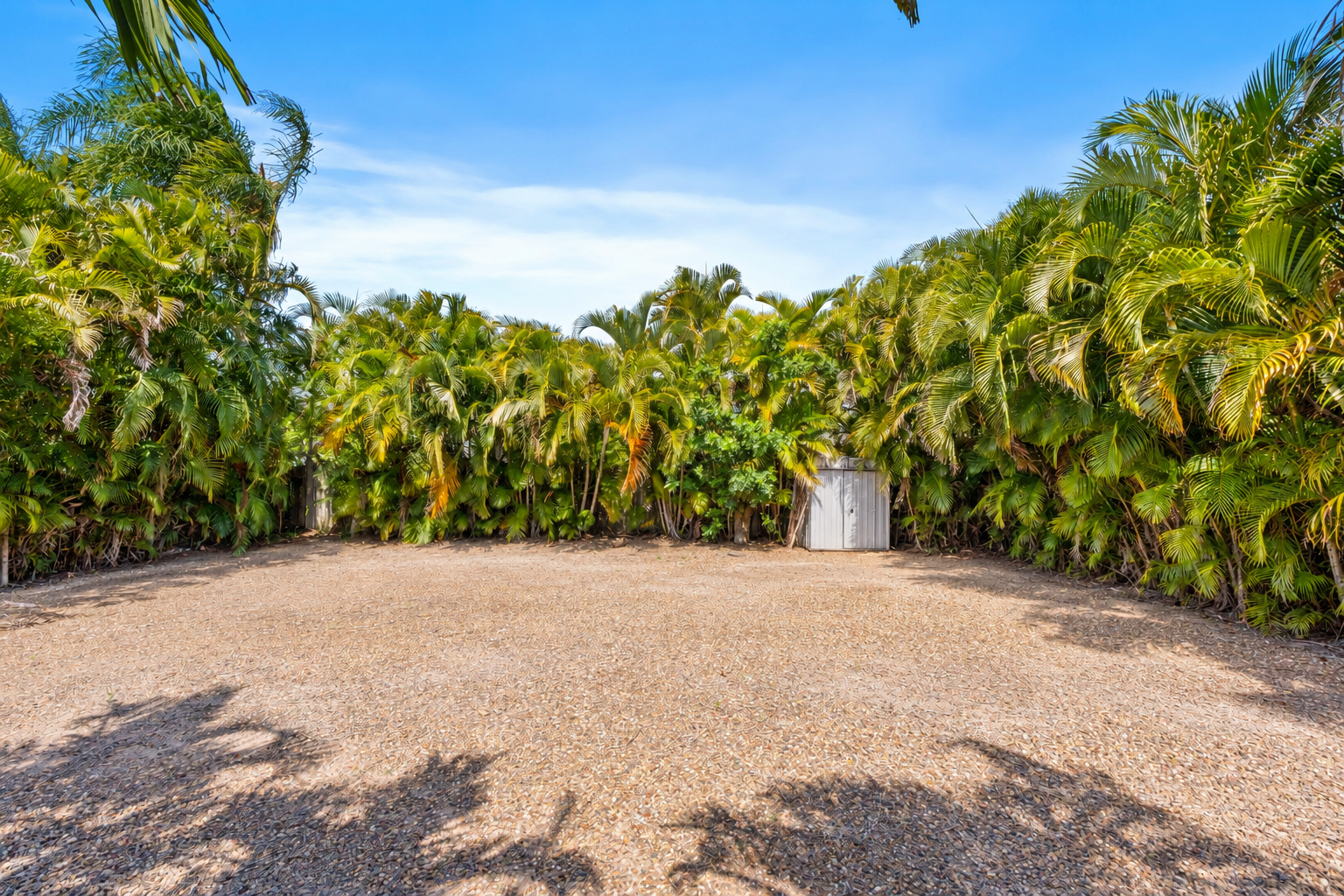 120 Limpus Street, URANGAN, QLD 4655 AUS