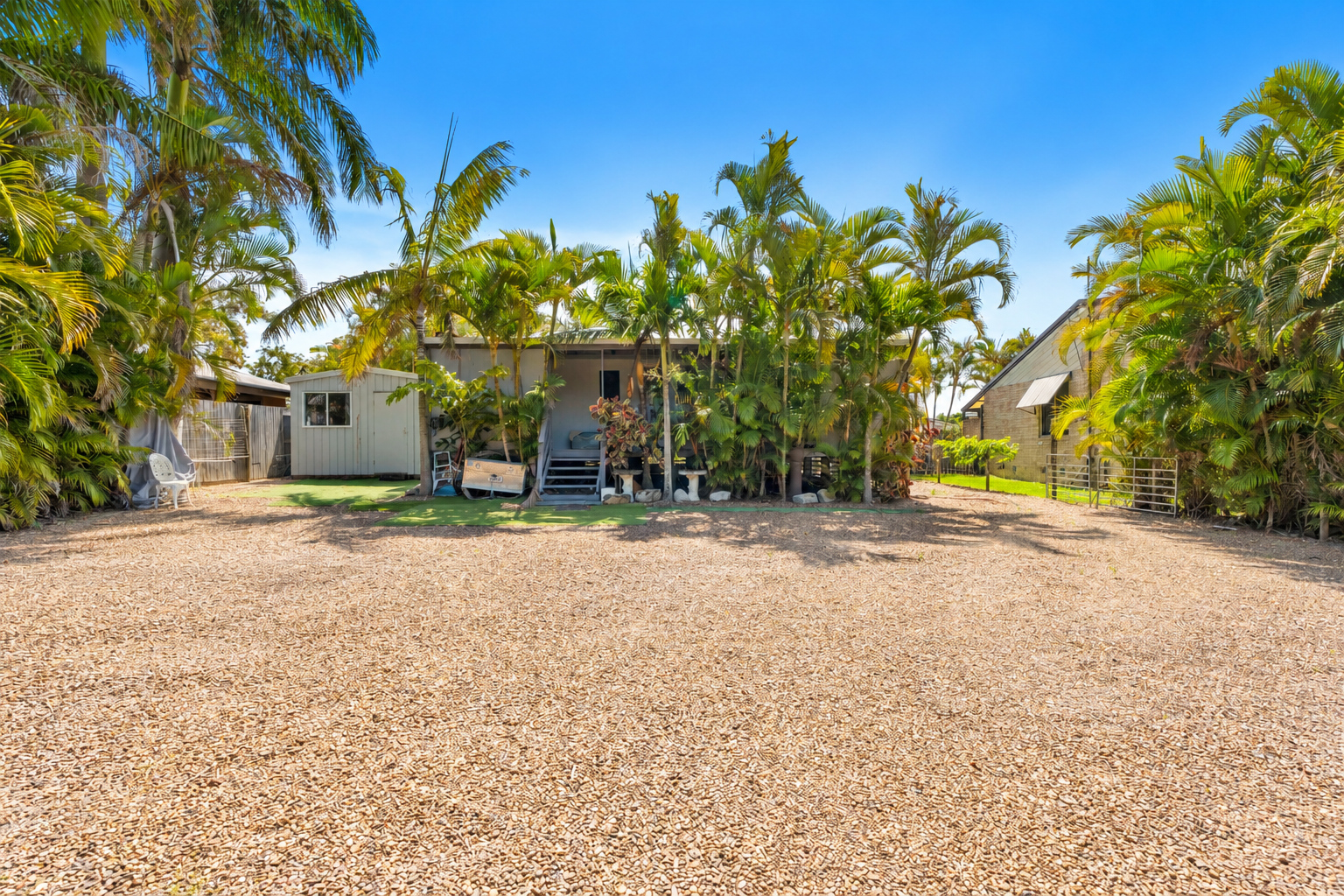 120 Limpus Street, URANGAN, QLD 4655 AUS