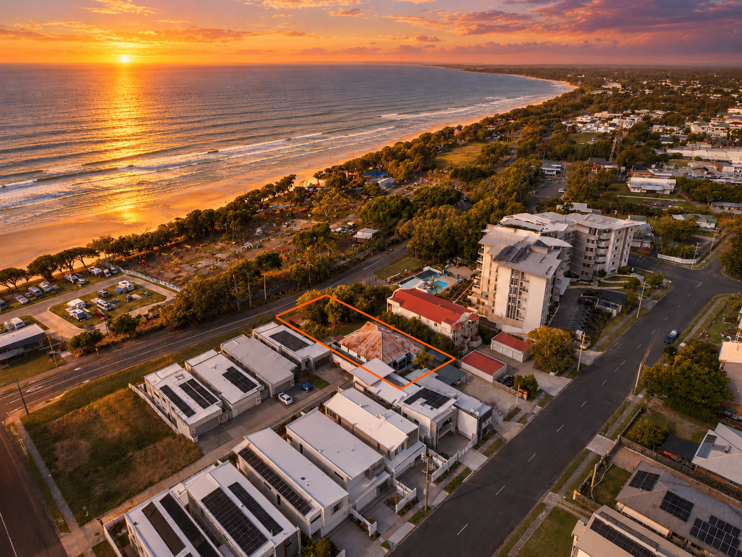 258 Esplanade, PIALBA, QLD 4655 AUS