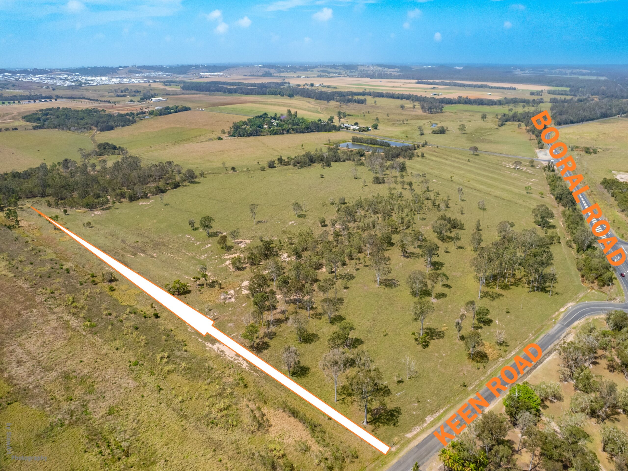 176 Woods Road, NIKENBAH, QLD 4655 AUS
