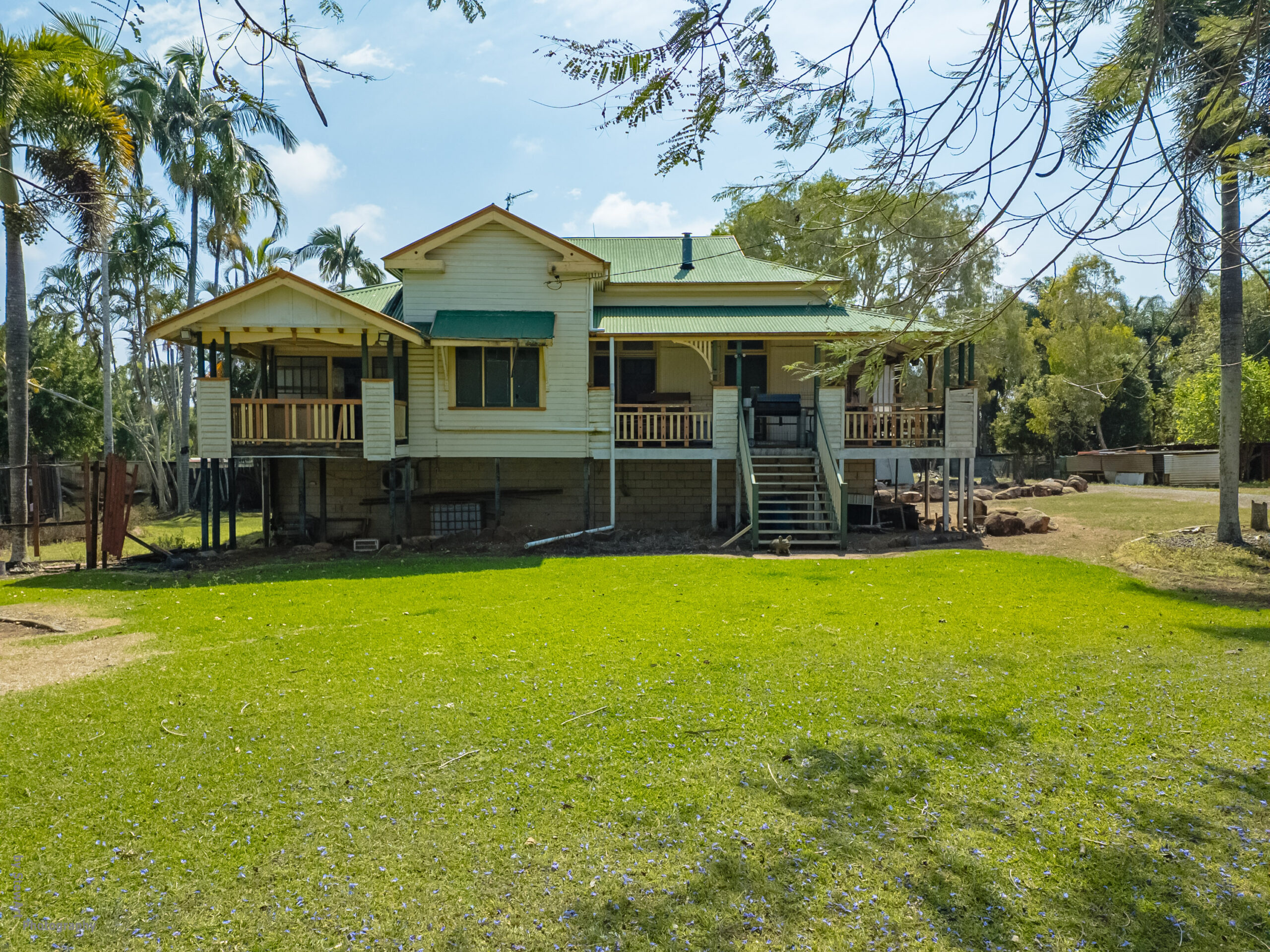 176 Woods Road, NIKENBAH, QLD 4655 AUS
