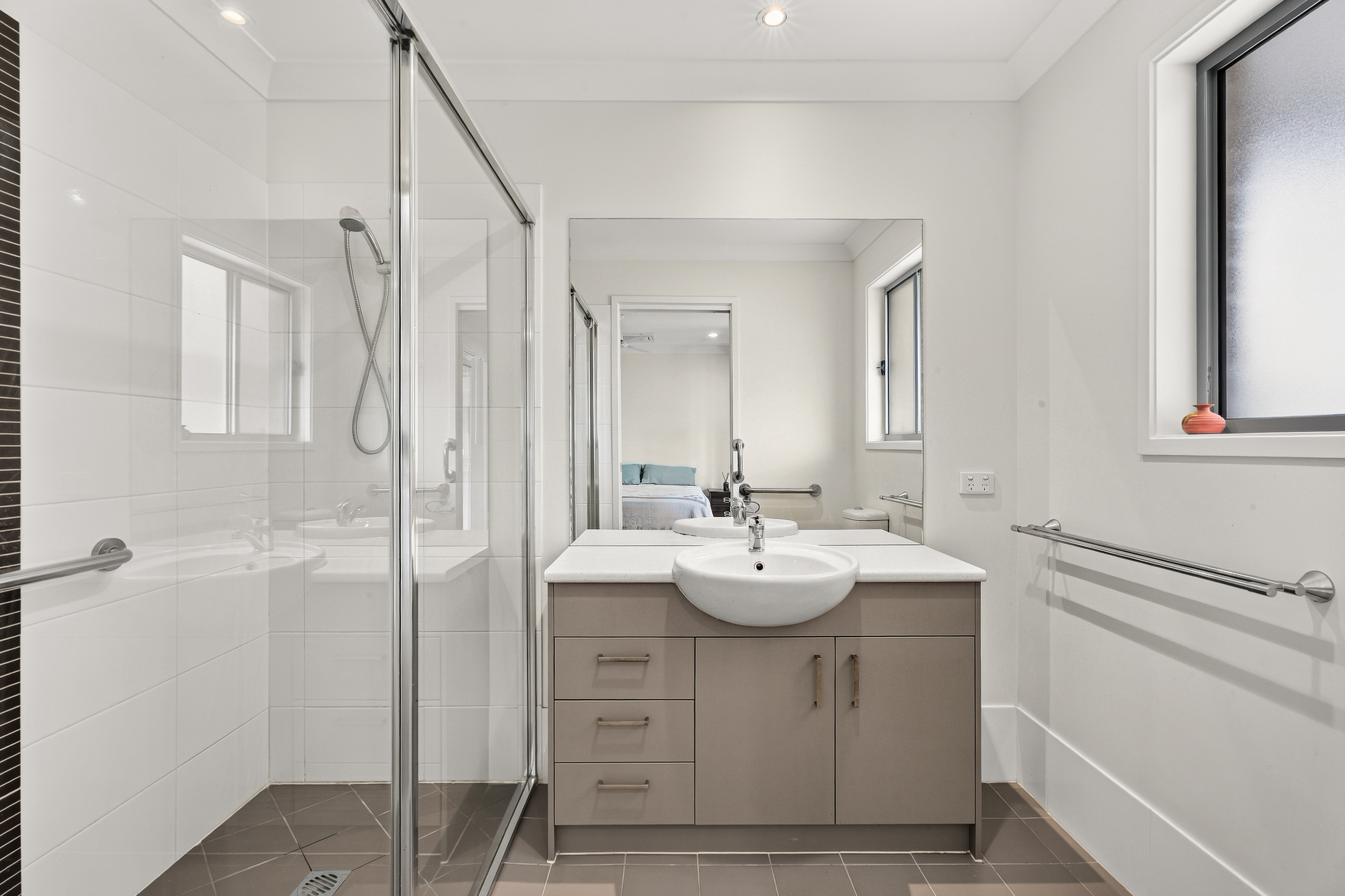 2 Oxley Circuit, URRAWEEN, QLD 4655 AUS