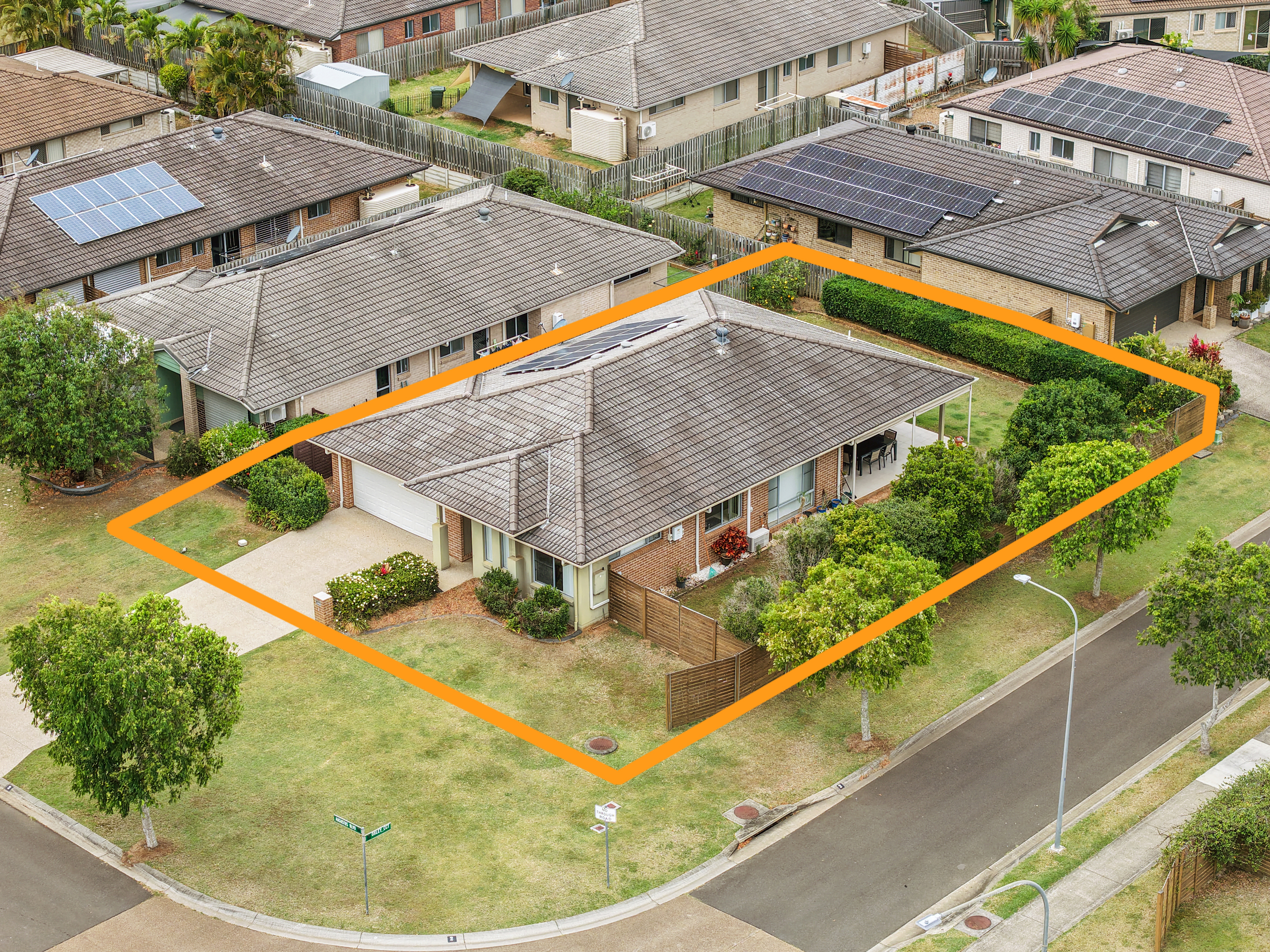 2 Oxley Circuit, URRAWEEN, QLD 4655 AUS