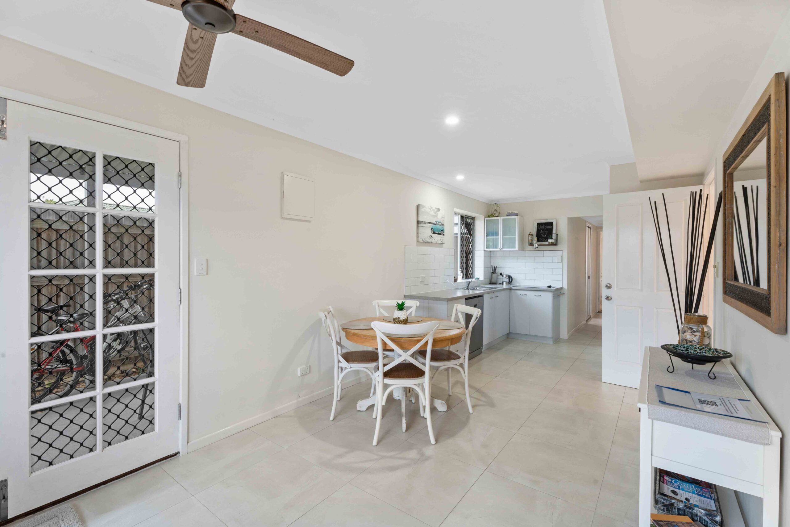 1 Crescent Street, URANGAN, QLD 4655 AUS