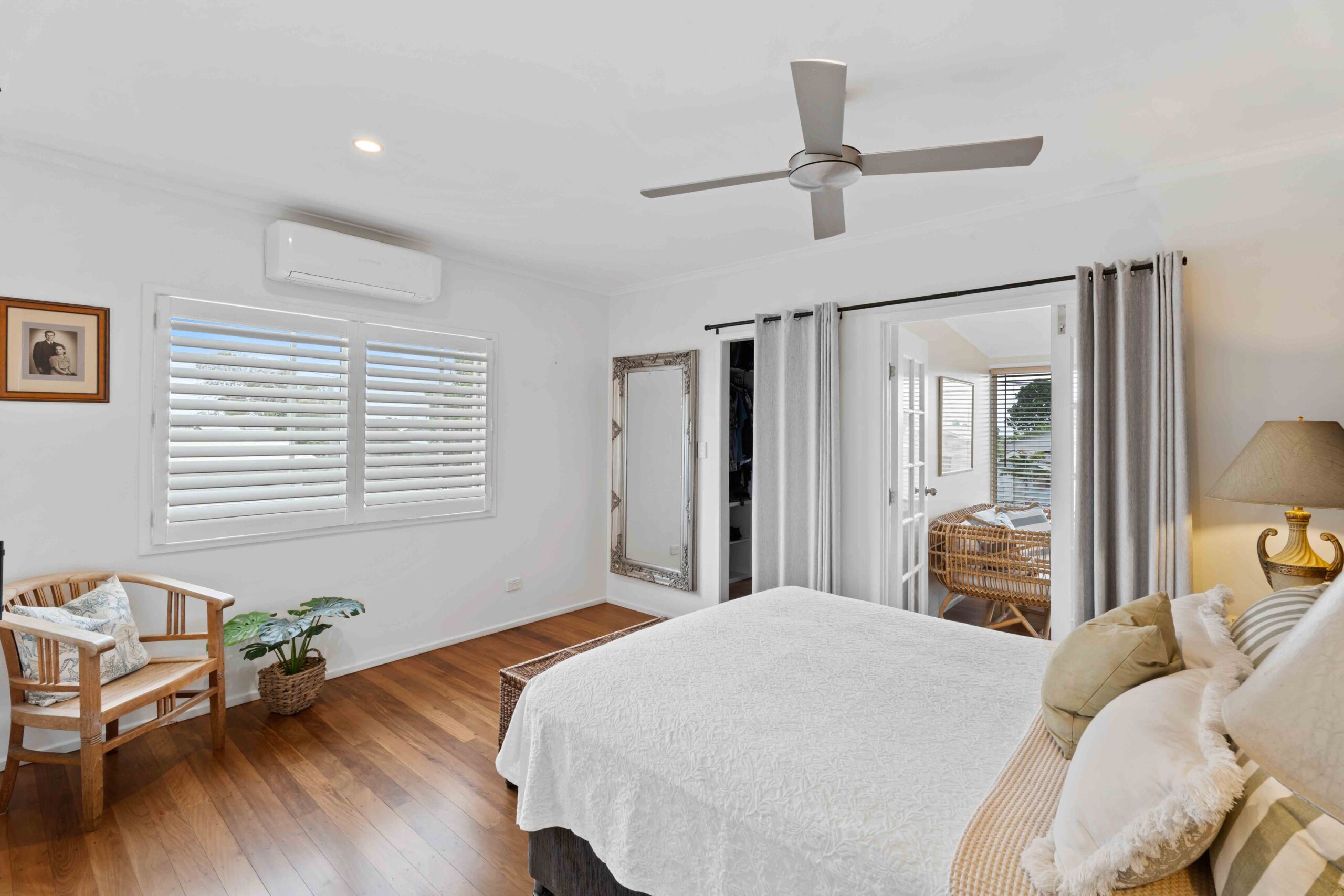 1 Crescent Street, URANGAN, QLD 4655 AUS