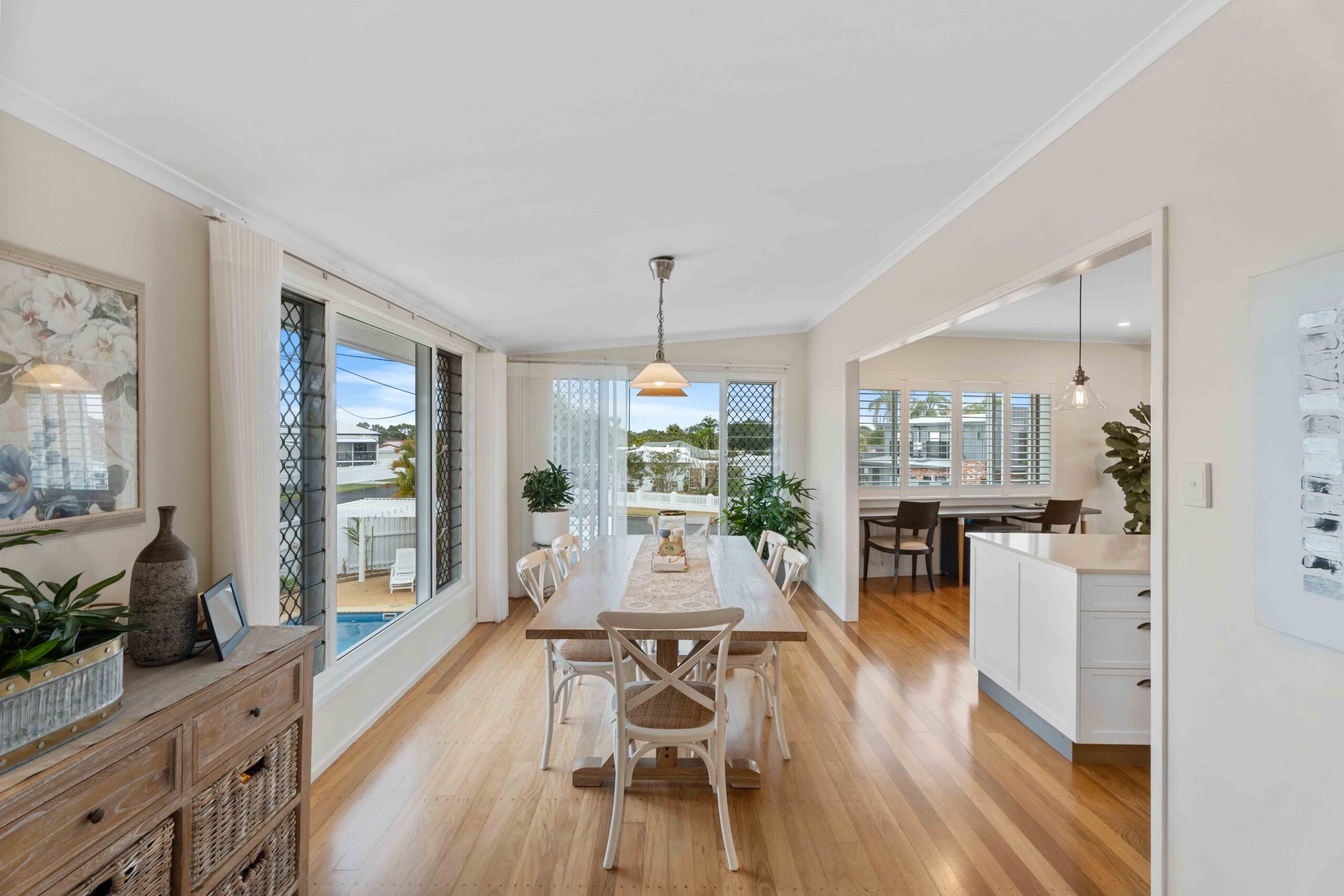 1 Crescent Street, URANGAN, QLD 4655 AUS