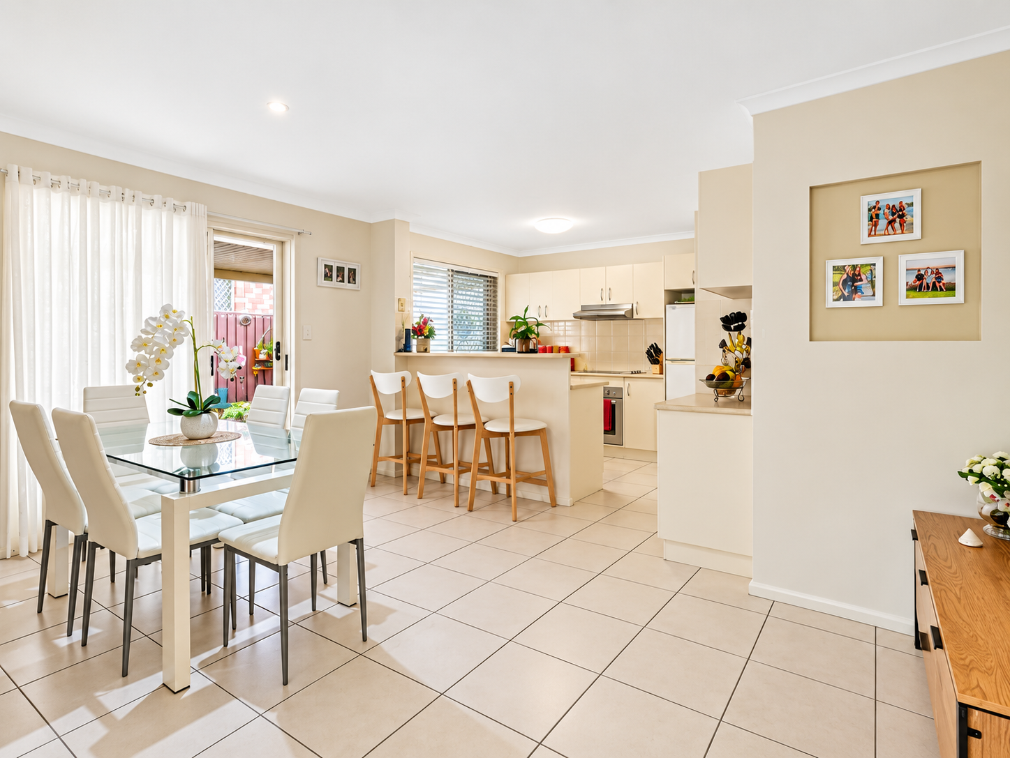 2 Brooke Court, TORQUAY, QLD 4655 AUS