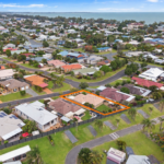 2 Brooke Court, TORQUAY, QLD 4655 AUS