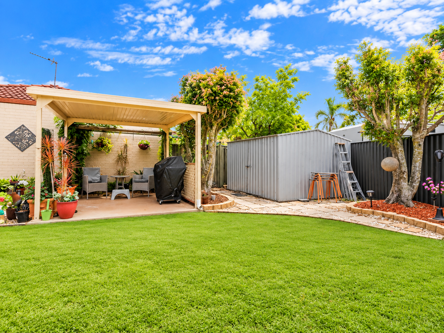2 Brooke Court, TORQUAY, QLD 4655 AUS