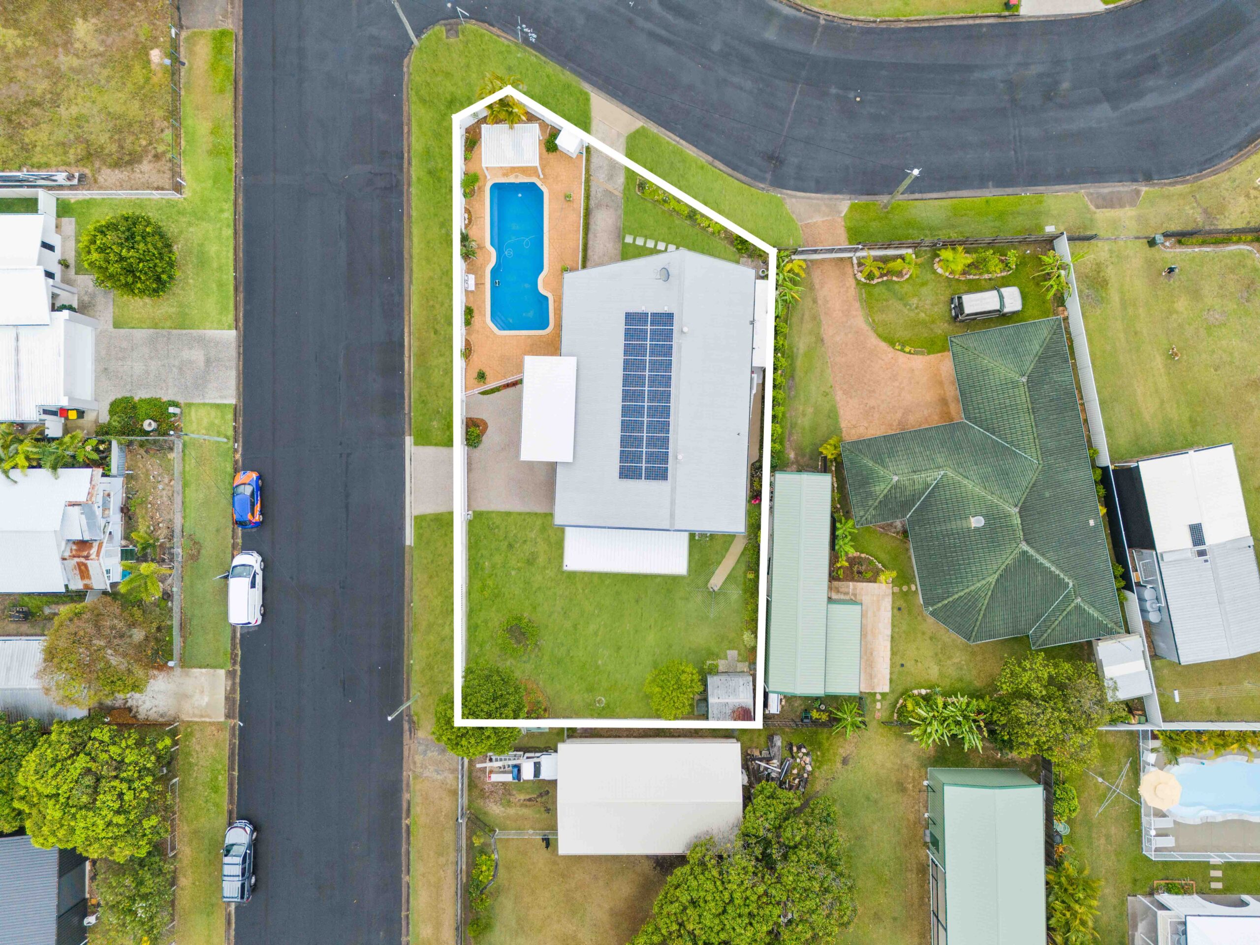 1 Crescent Street, URANGAN, QLD 4655 AUS