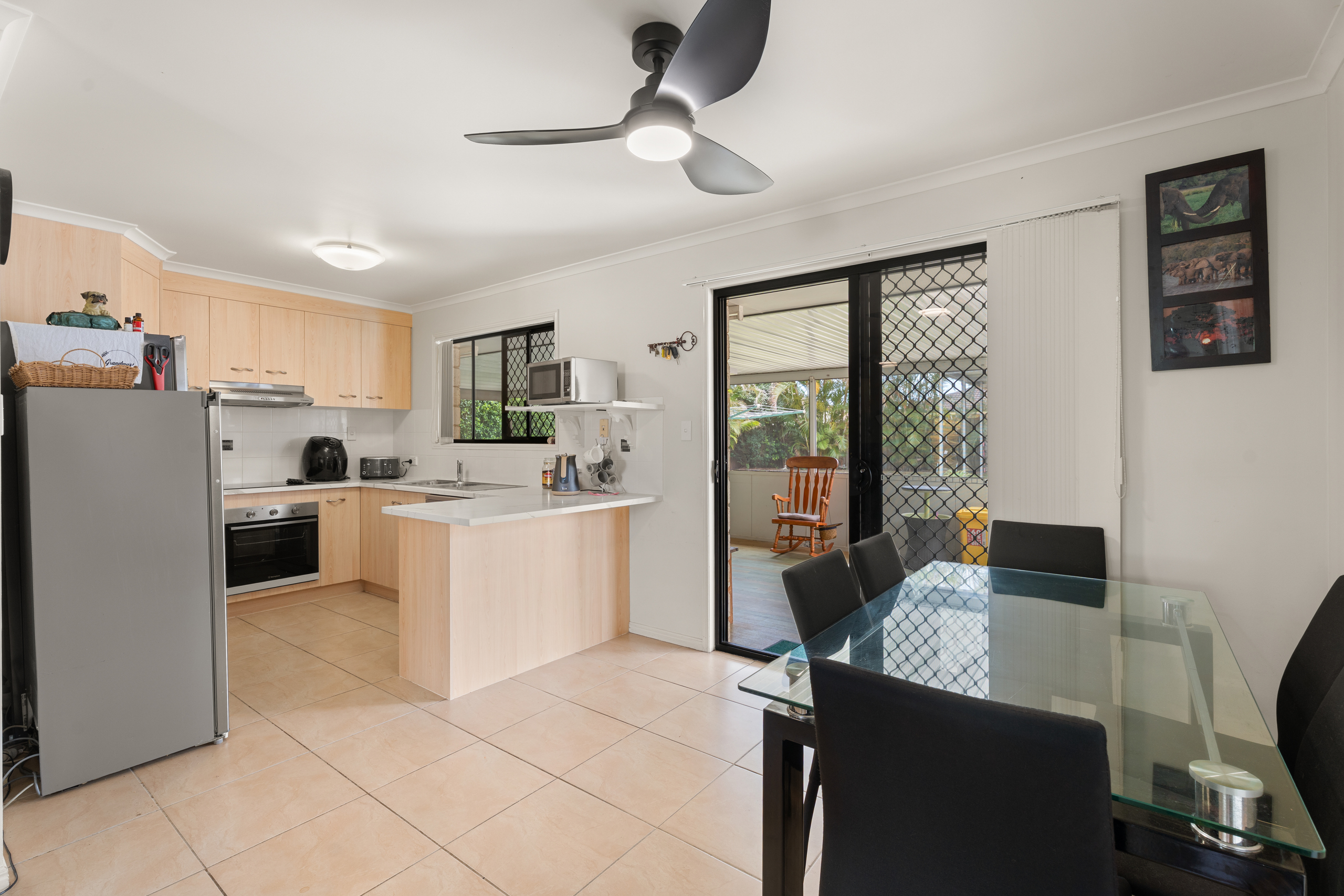 101 Martin Street, POINT VERNON, QLD 4655 AUS