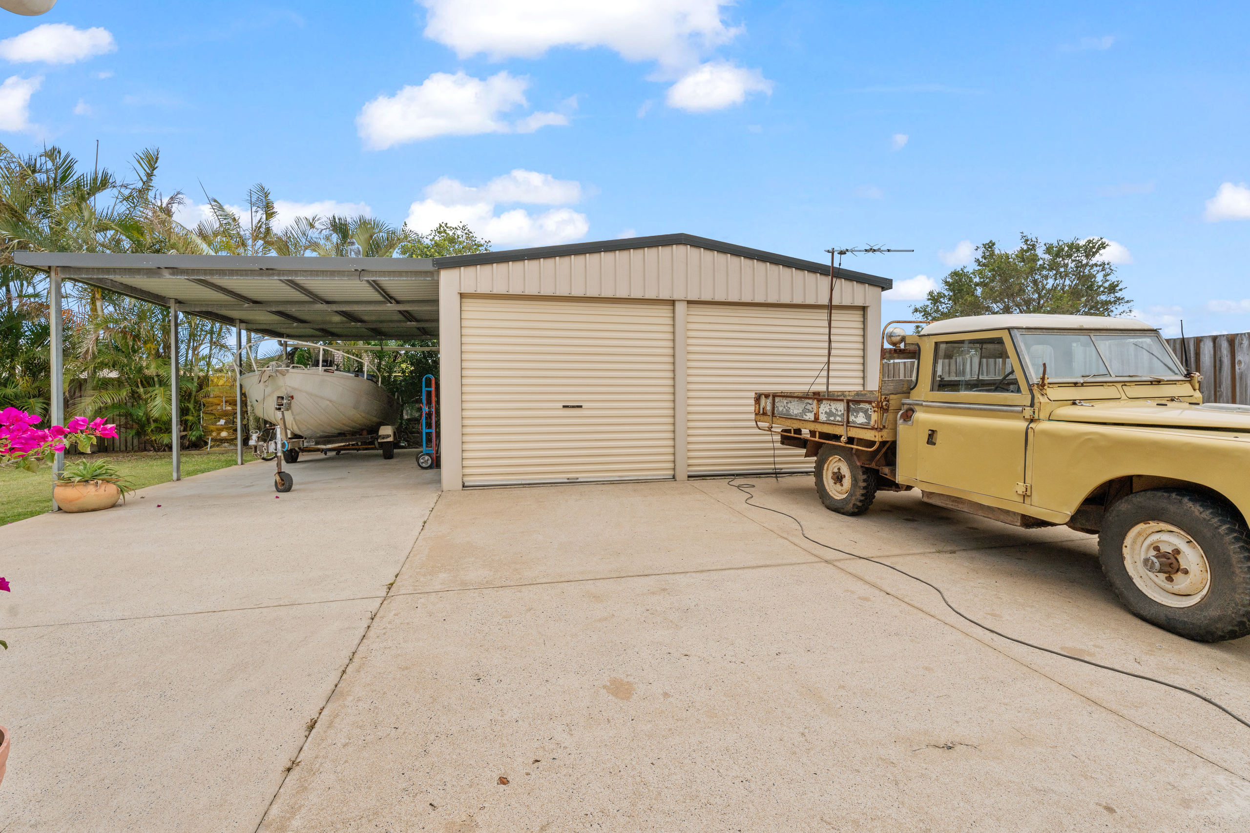 101 Martin Street, POINT VERNON, QLD 4655 AUS