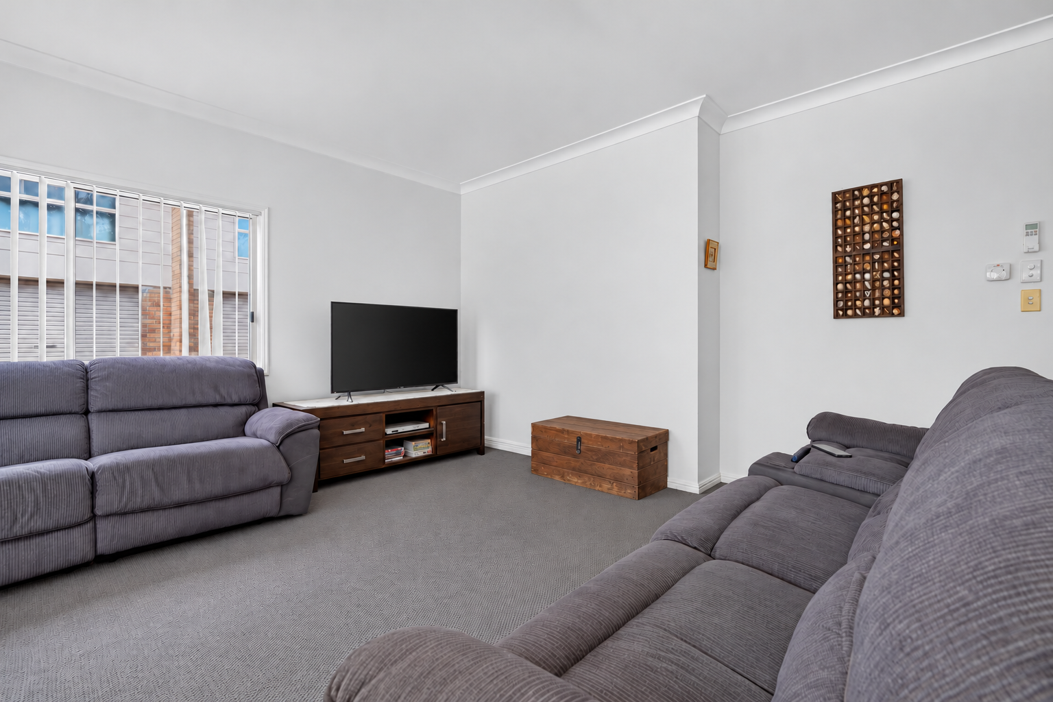 2/119 Freshwater Street, TORQUAY, QLD 4655 AUS