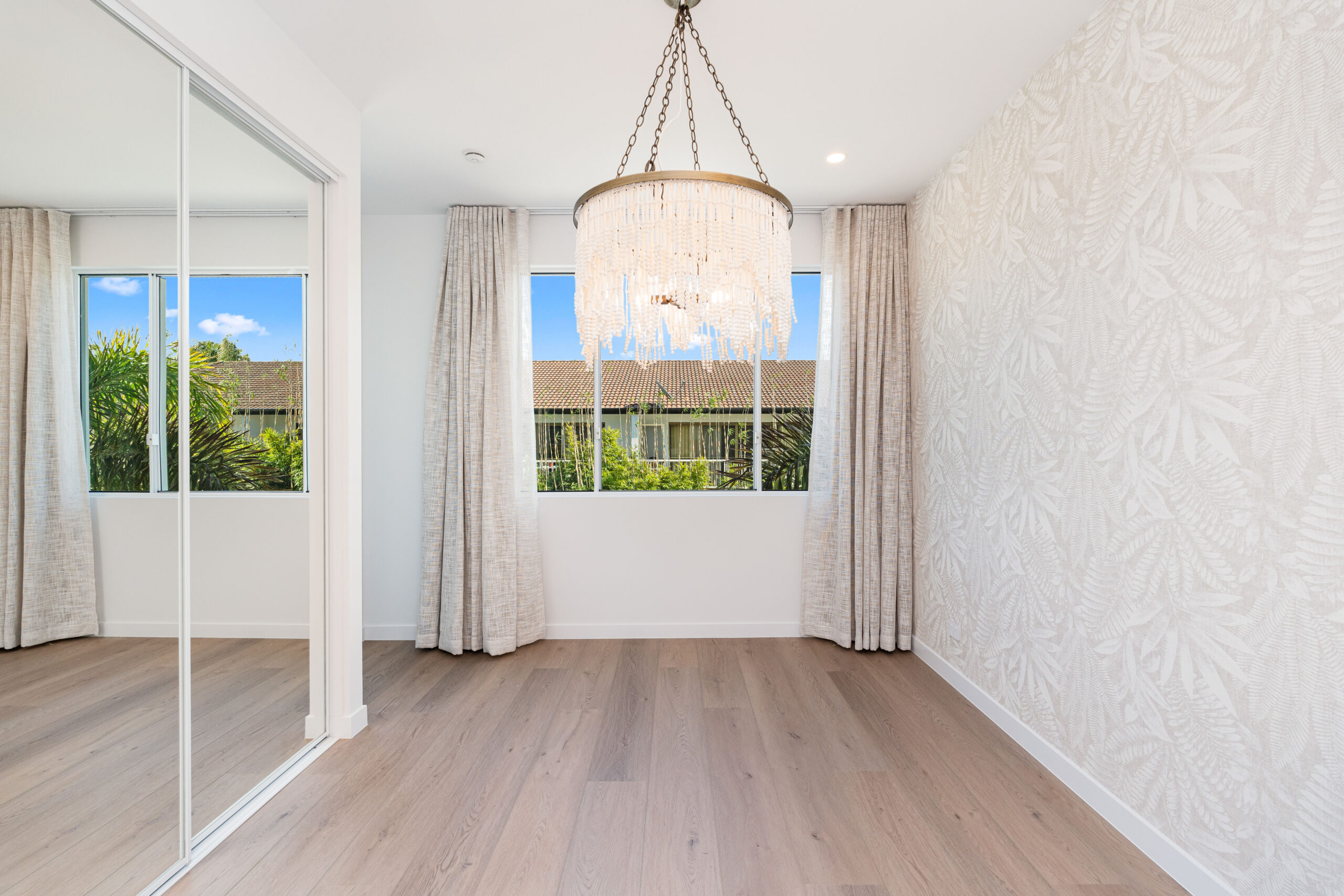 2/210 Cypress Street, URANGAN, QLD 4655 AUS