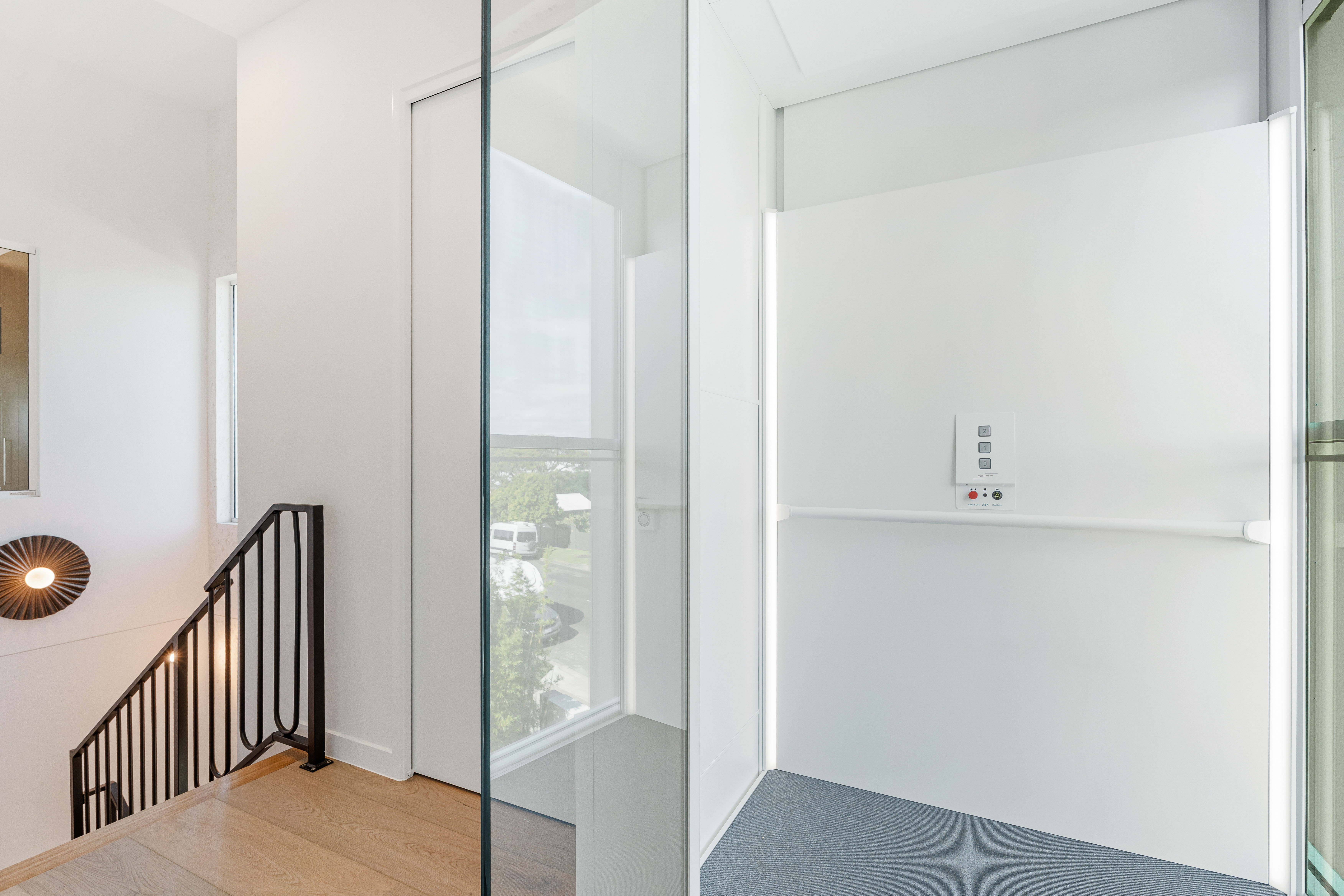2/210 Cypress Street, URANGAN, QLD 4655 AUS